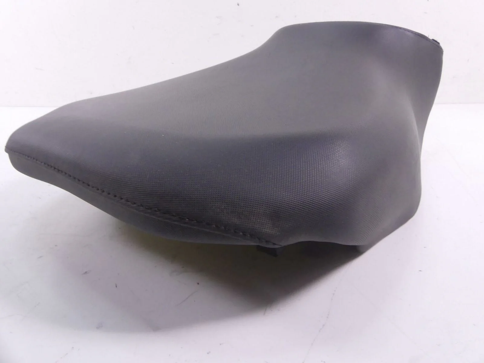 2017 BMW R1200GS GSW K50 Front Rider Unheated Seat Saddle - Read  52538532738 - Image 8