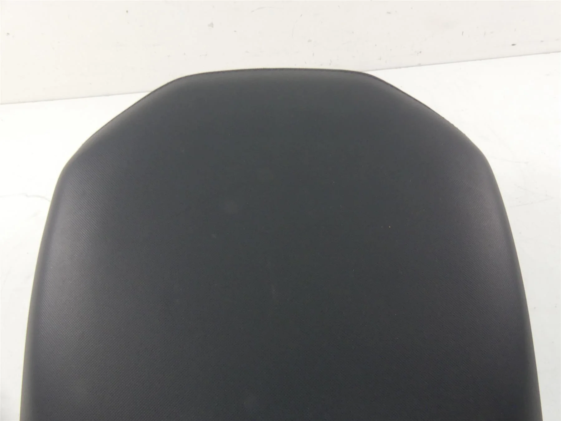 2017 BMW R1200GS GSW K50 Rear Passenger Unheated Seat Saddle 52538532739 - Image 8