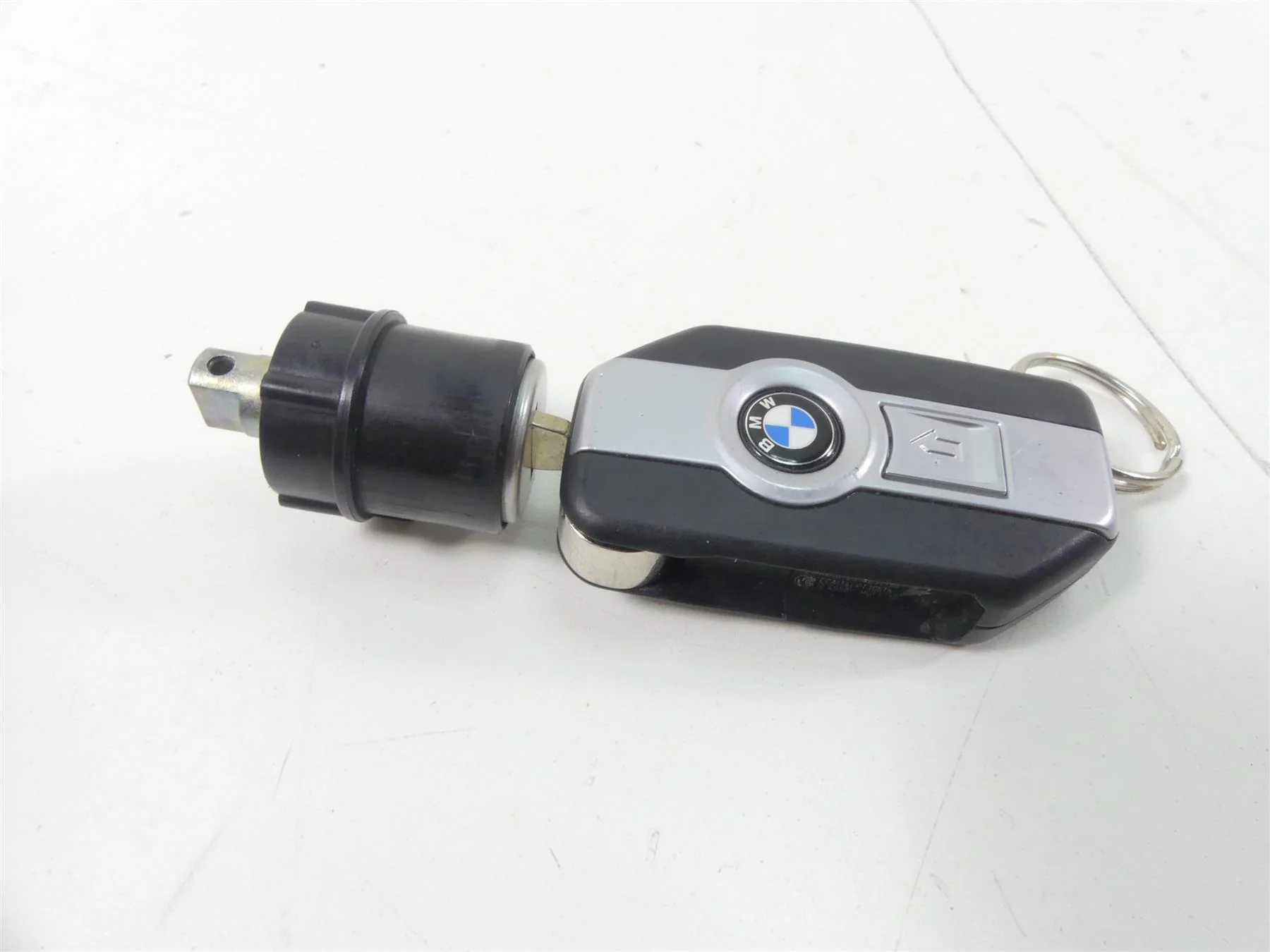 2017 BMW R1200RT K52 Cdi Ignition Switch Keyless Key Lock Set 8559944 8354916 - Image 3