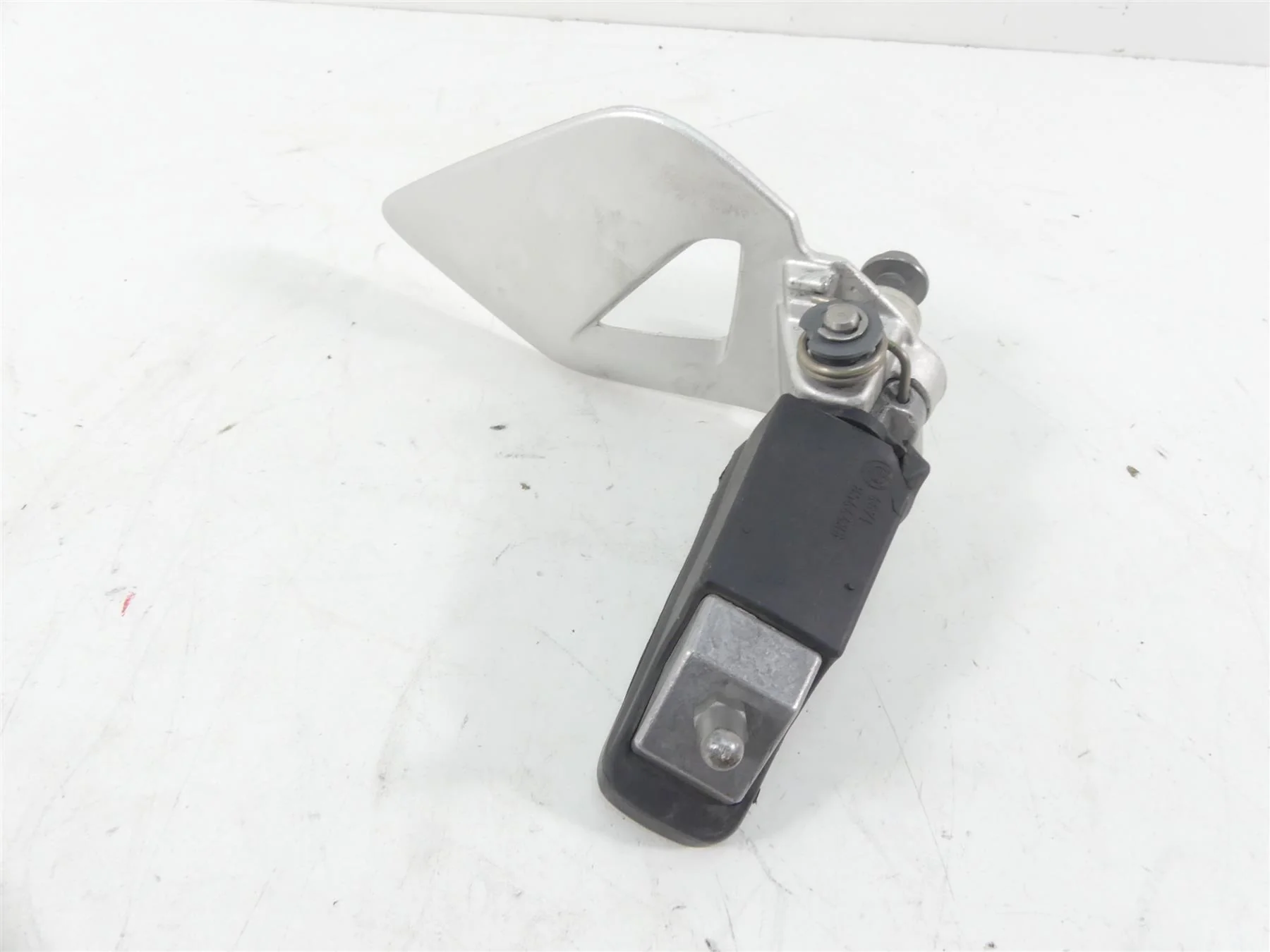 2017 BMW R1200RT K52 Front Left Footpeg & Shifter 46718535641 46718560383 - Image 4