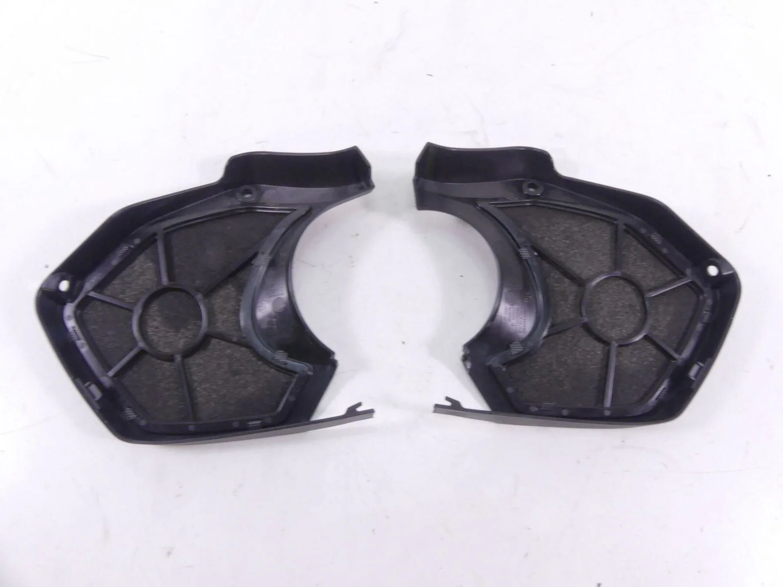 2017 BMW R1200RT RTW K52 Front Left Right Speaker Cover 46638529412 46638529411 - Image 4