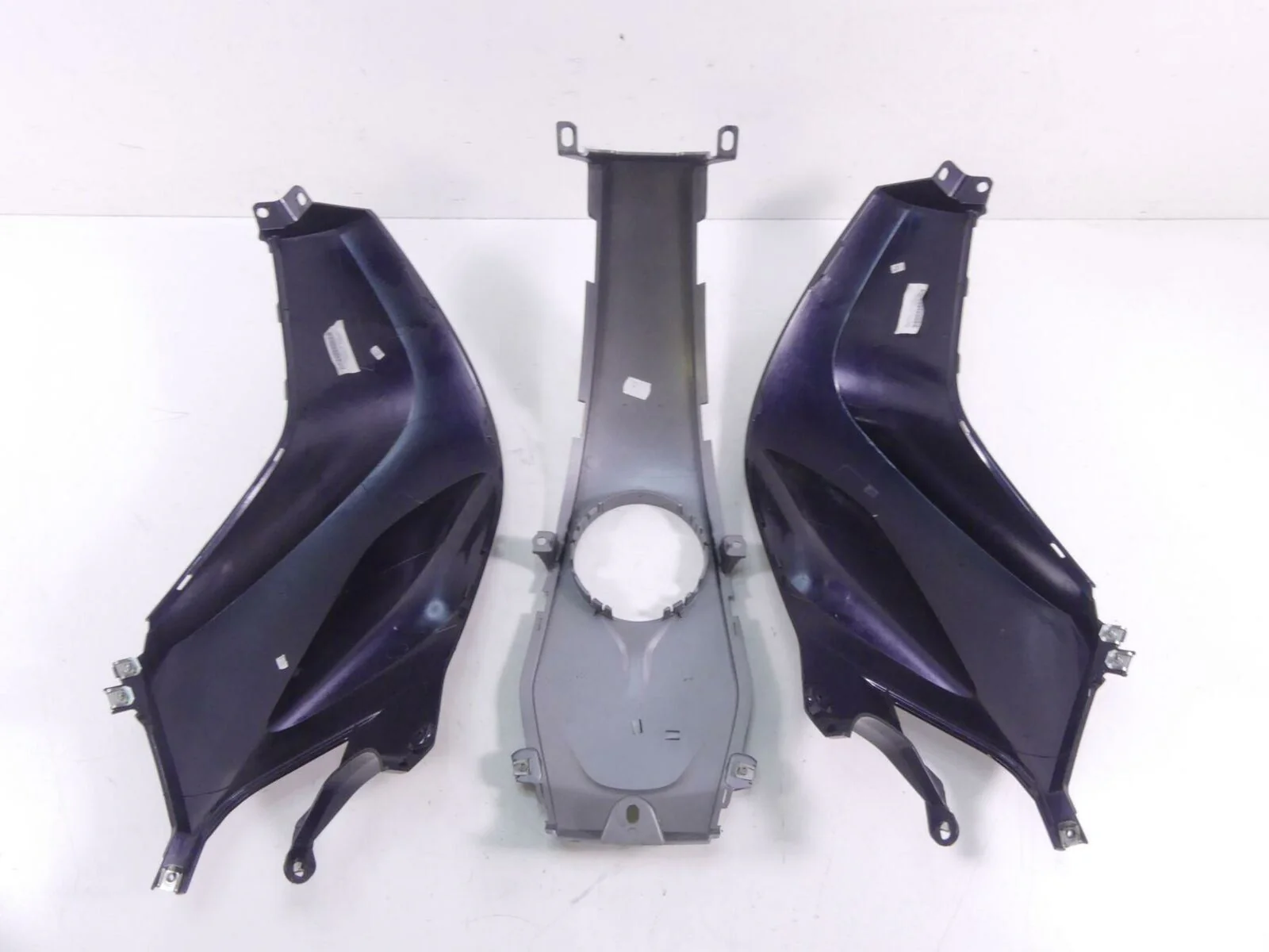 2017 BMW R1200RT RTW K52 Left Right Center Tank Cover Fairings 46638533564 - Image 4