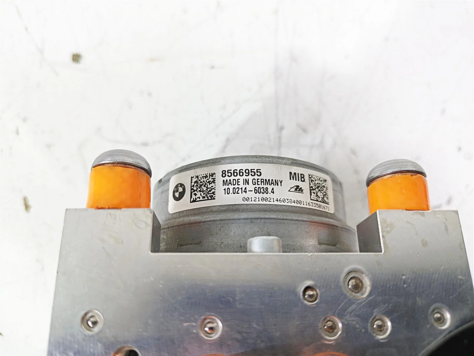 2017 BMW S1000R K47 Abs Brake Pump Pressure Unit Module 34518566956 8566955 - Image 6