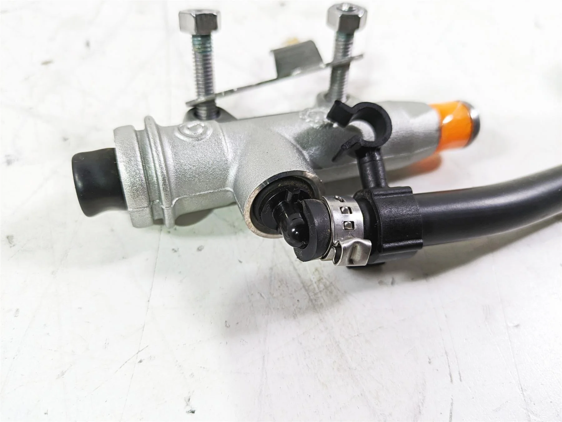 2017 BMW S1000R K47 Brembo Rear Brake Master Cylinder 34317720905 - Image 11