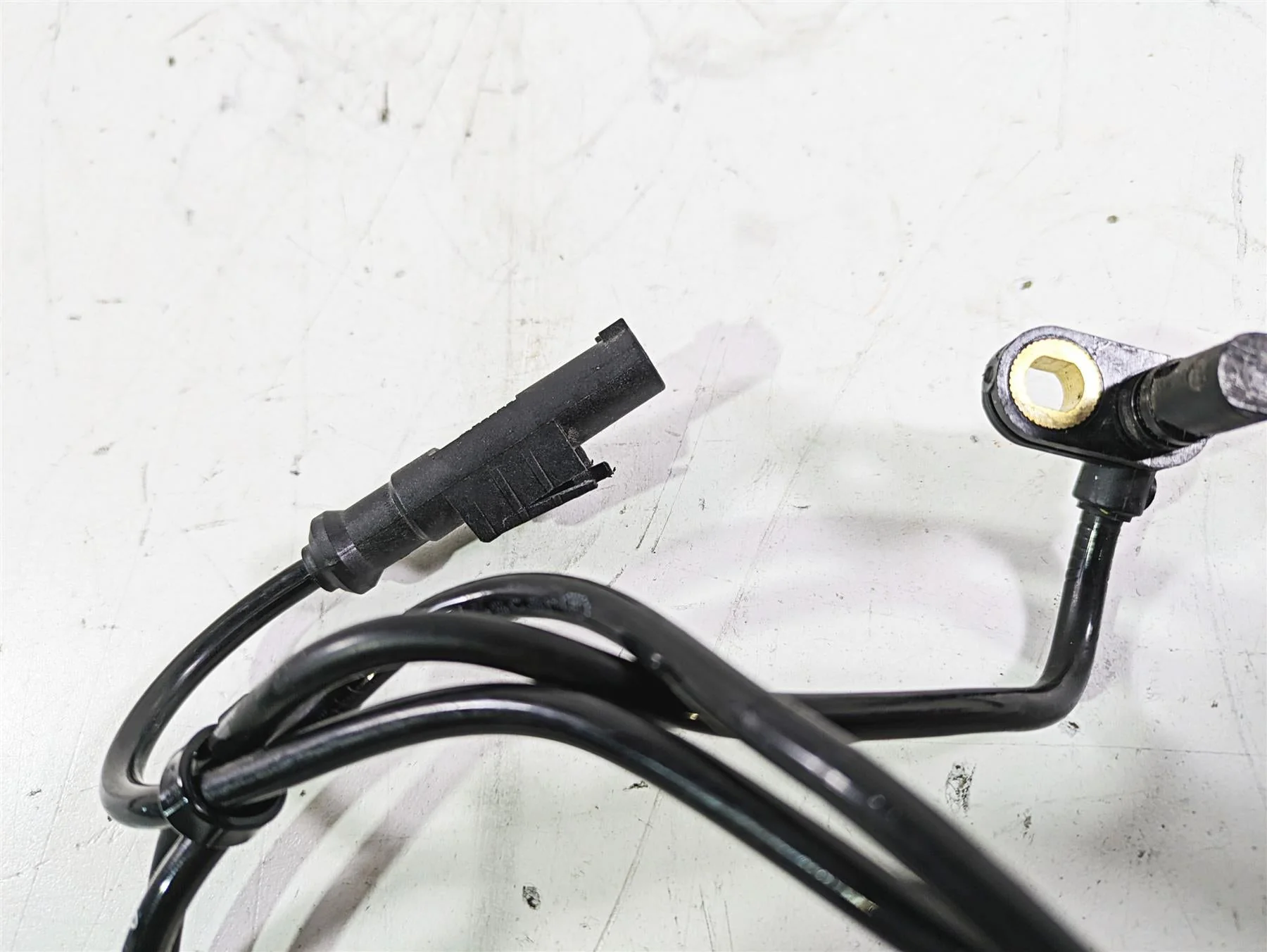 2017 BMW S1000R K47 Front Abs Brake Wheel Speed Sensor - Read 34527715117 - Image 10