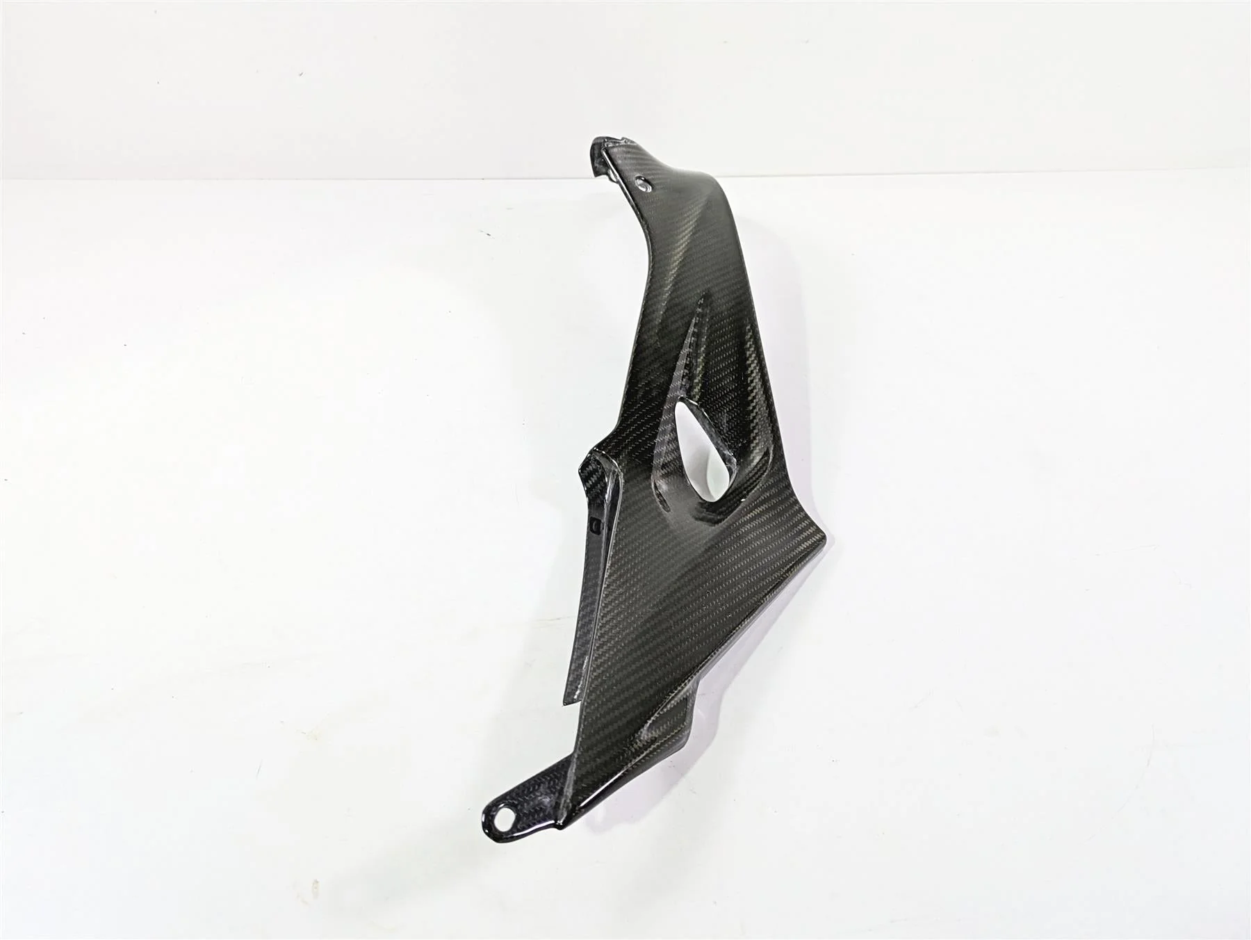 2017 BMW S1000R K47 Right Racecon Under Tank Carbon Fiber Panel Cover BM180 - Image 5