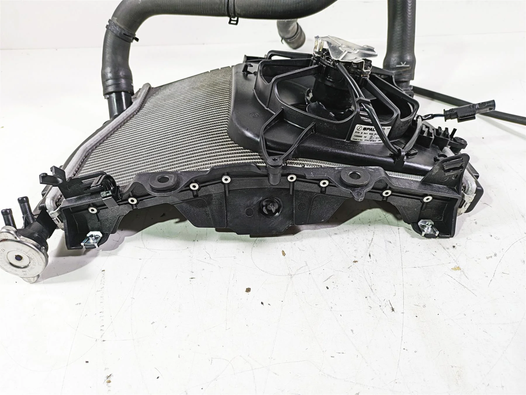 2017 BMW S1000R K47 Radiator Fan Hoses Reservoir - No Leaks 17118551544 - Image 5