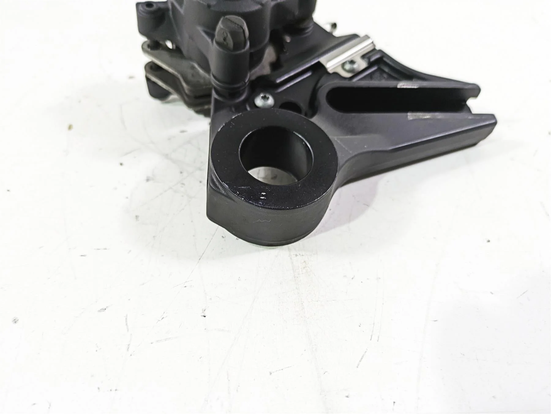 2017 BMW S1000R K47 Rear Brembo Brake Caliper + Bracket 34217718562 - Image 7