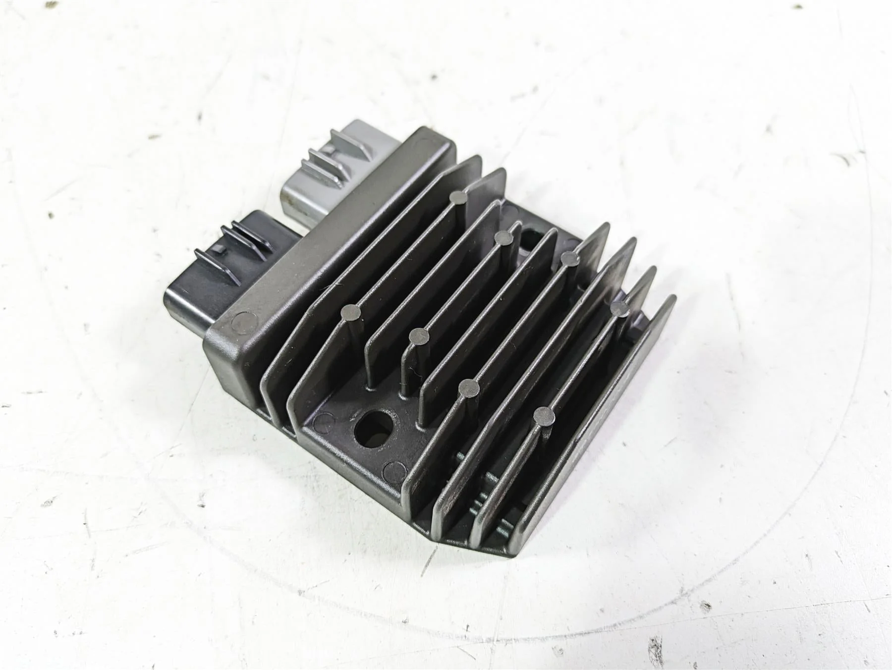 2017 BMW S1000R K47 Rectifier Voltage Regulator FH020CA 12317718422 - Image 11