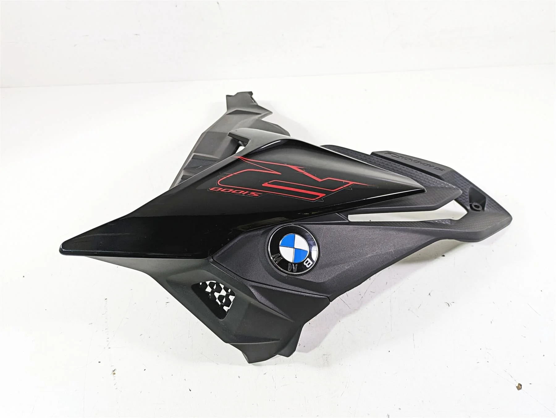 2017 BMW S1000R K47 Right Tank Fairing Cover Set 46638560324 46638560330 - Image 3