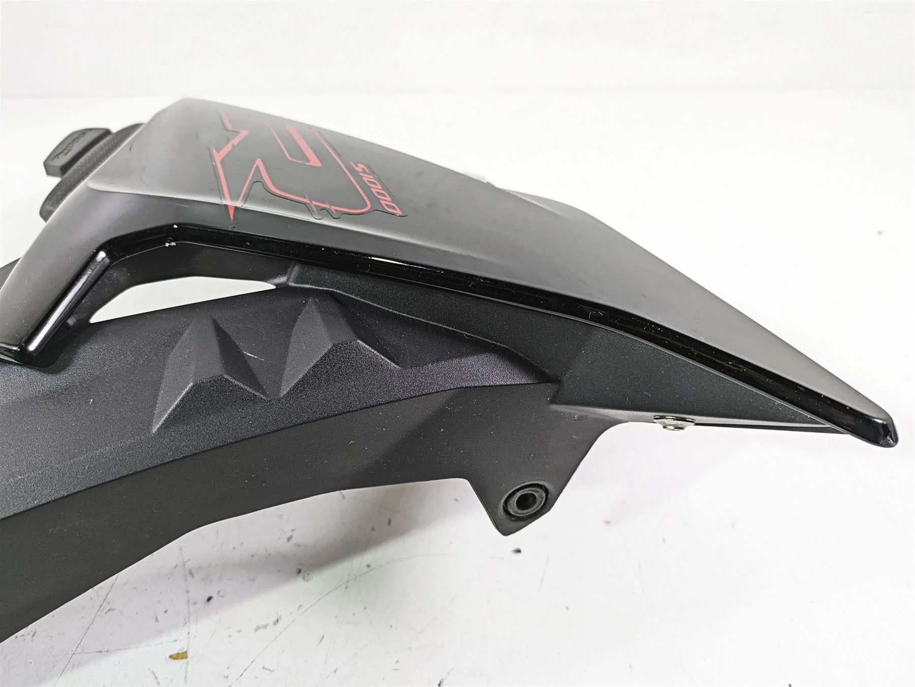 2017 BMW S1000R K47 Right Tank Fairing Cover Set 46638560324 46638560330 - Image 9