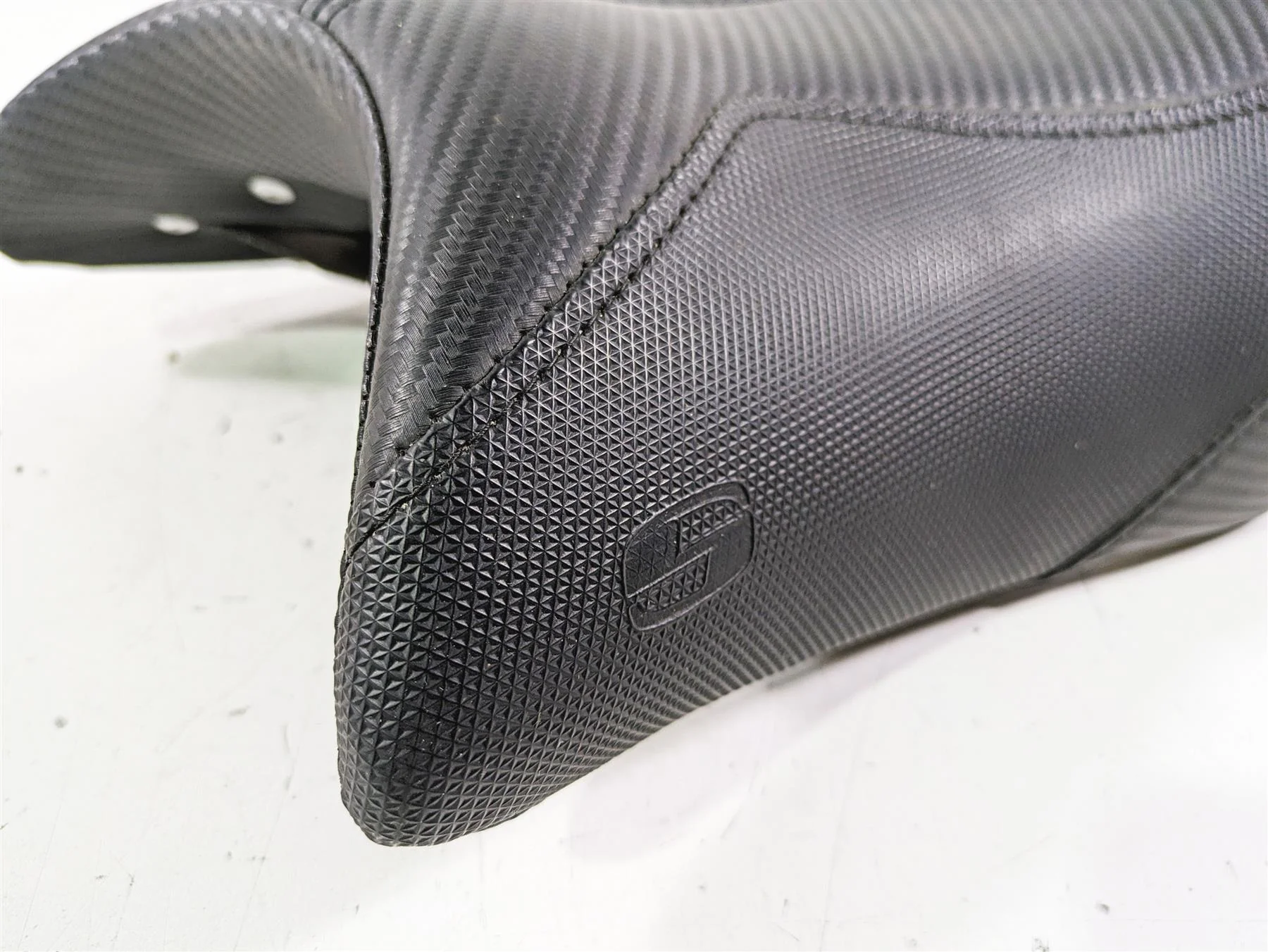 2017 BMW S1000R K47 Saddlemen GP-V1 Racing Carbon Fiber Seat 0810-BM46 - Image 12