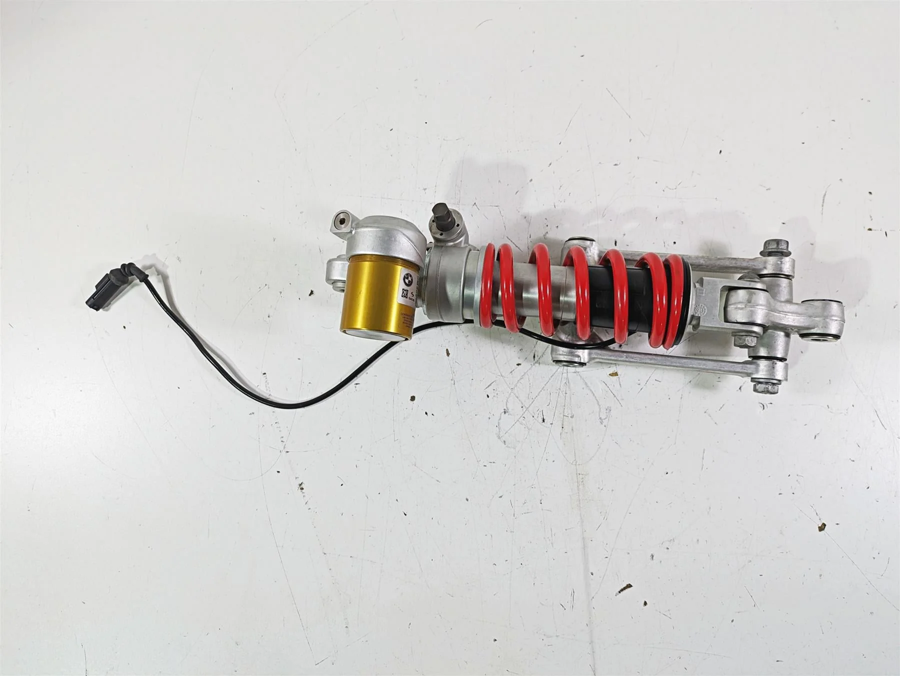 2017 BMW S1000R K47 Straight Rear Ddc Shock Damper & Linkage 33548561411 - Image 4