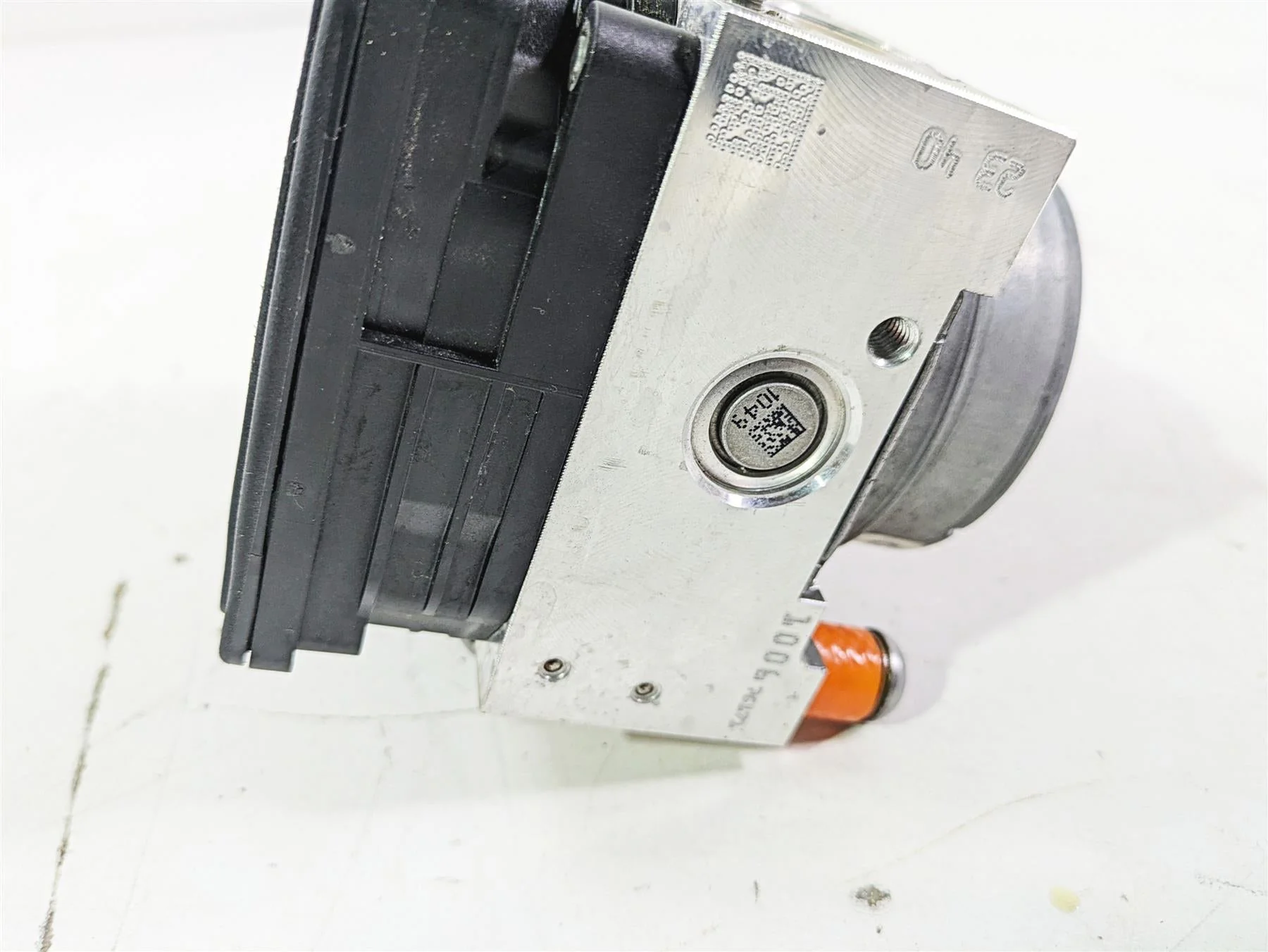 2017 BMW S1000RR K46 Abs Brake Pump Module Unit 34518561705 34518566956 34519444398 - Image 12