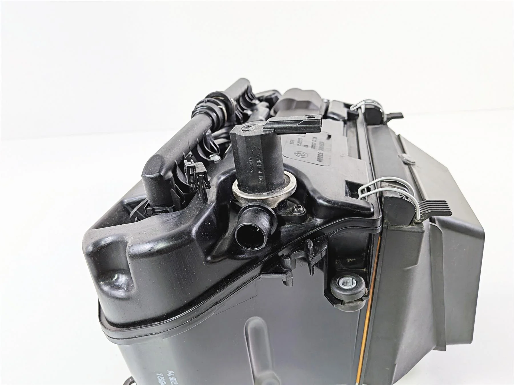 2017 BMW S1000RR K46 Air Box Intake & Injector Set 13718561315 13617672335 - Image 14