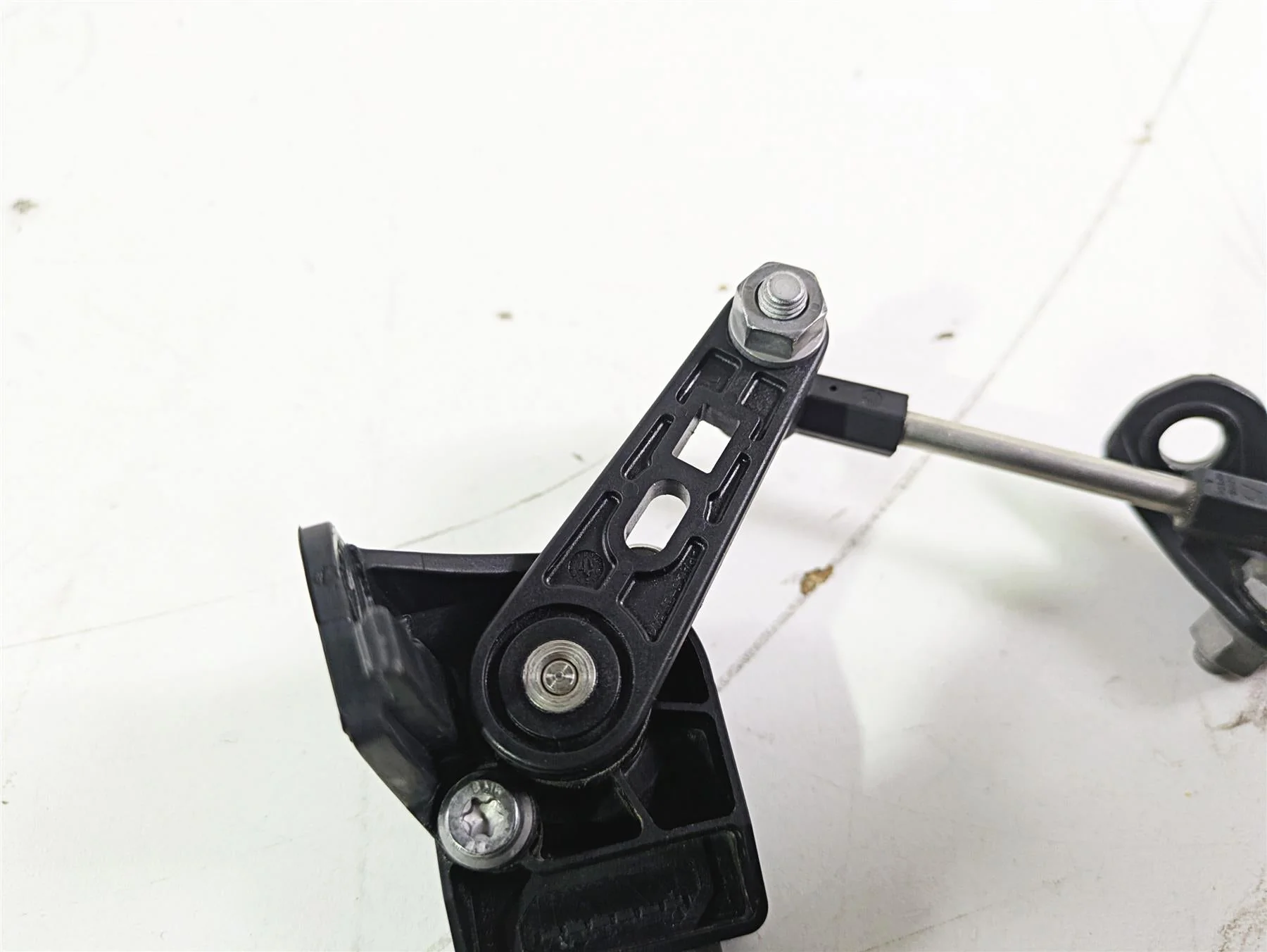 2017 BMW S1000RR K46 Bike Shock Level Height Leveling Sensor  37146870000 - Image 10