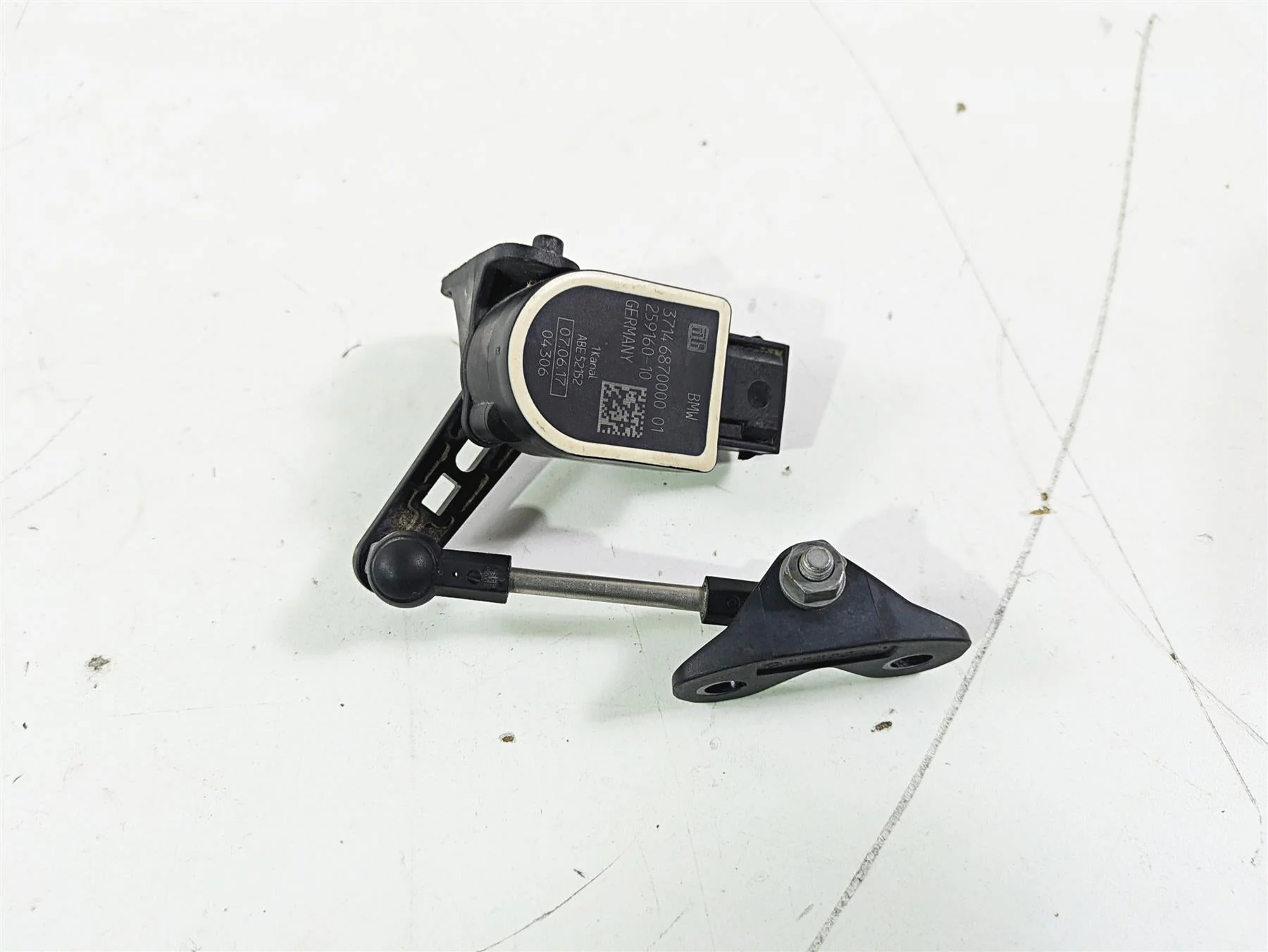 2017 BMW S1000RR K46 Bike Shock Level Height Leveling Sensor  37146870000 - Image 5