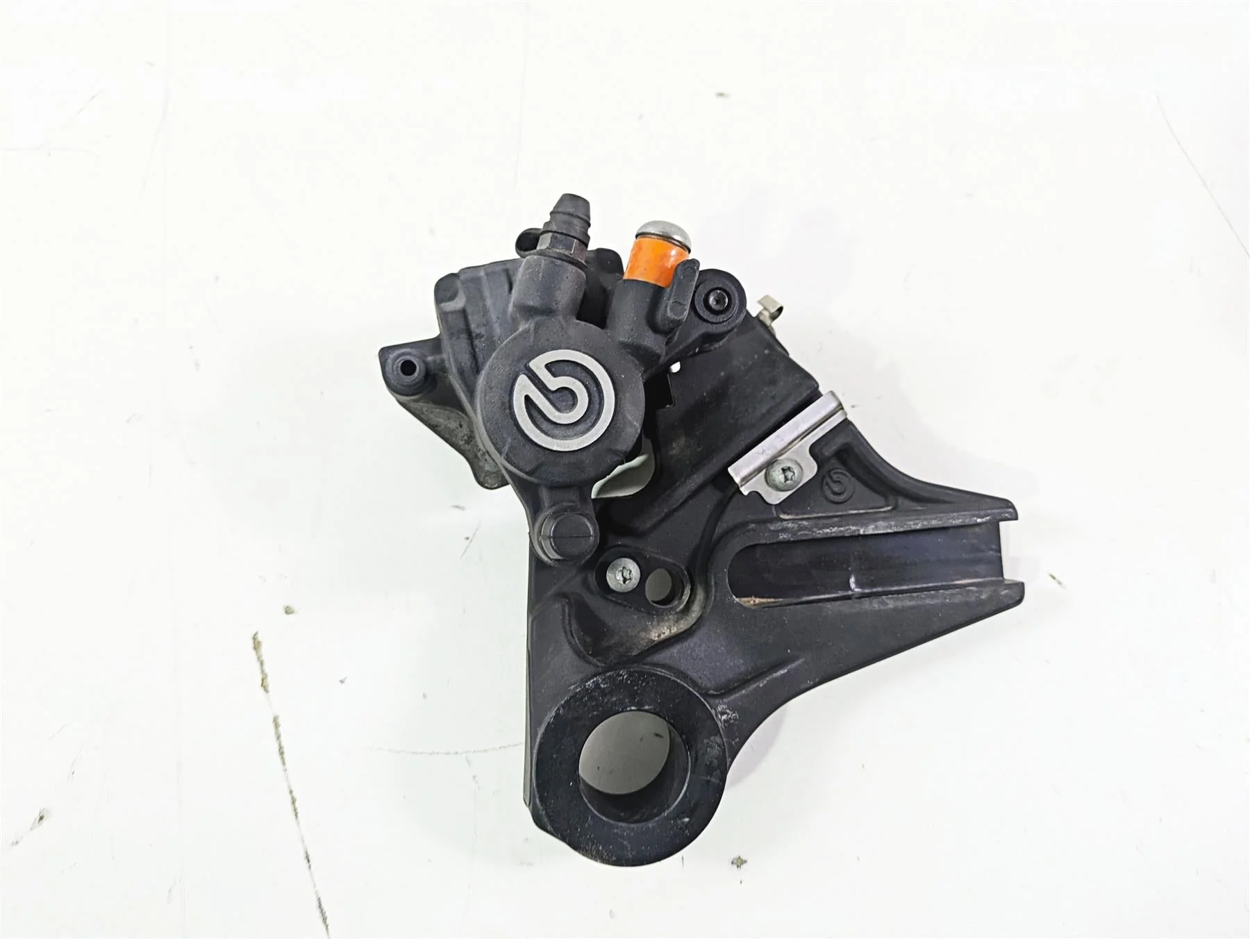 2017 BMW S1000RR K46 Brembo Rear Brake Caliper & Bracket 34217718562 - Image 5