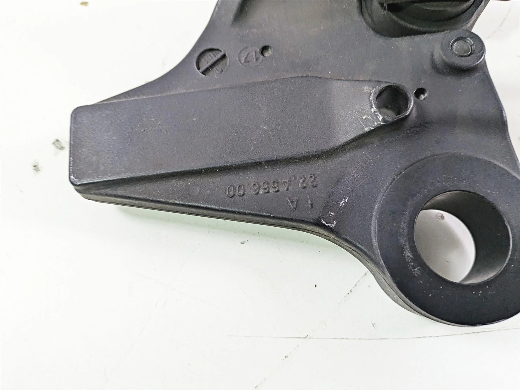 2017 BMW S1000RR K46 Brembo Rear Brake Caliper & Bracket 34217718562 - Image 9