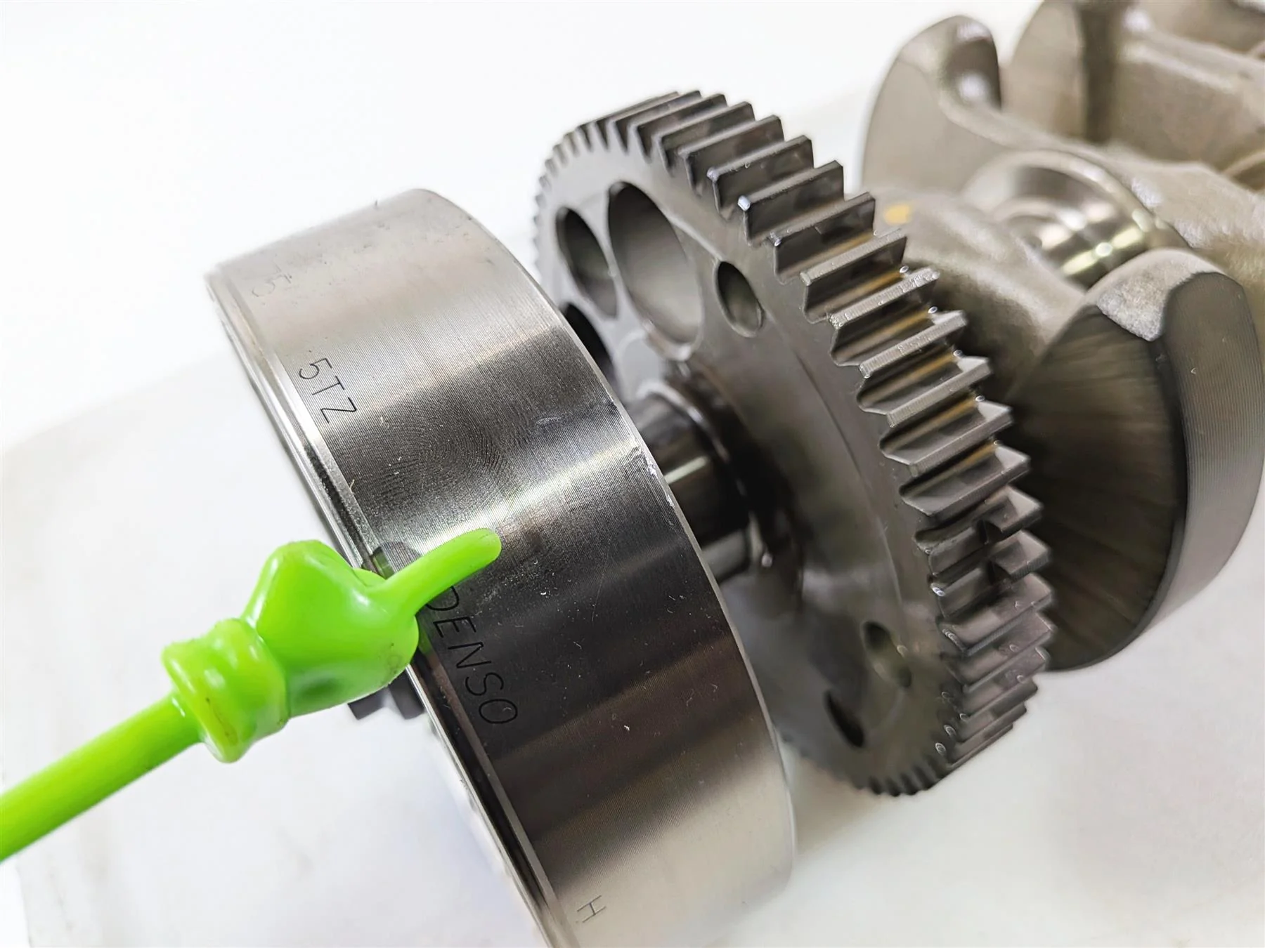 2017 BMW S1000RR K46 Crankshaft Crank Shaft & Fly Wheel Rotor Set 11218536310 - Image 11