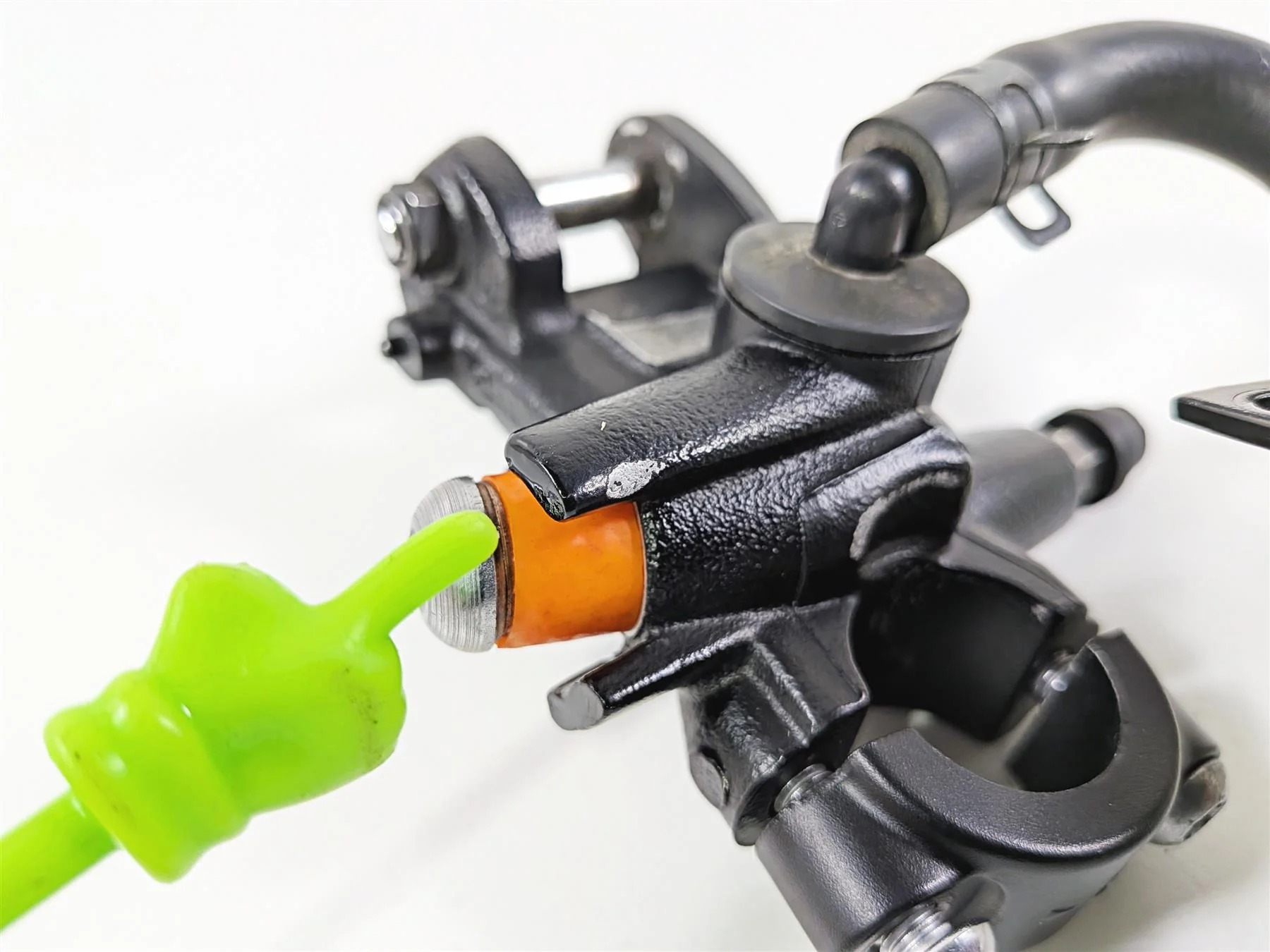 2017 BMW S1000RR K46 Front 3/4 Nissin Radial Brake Master Cylinder 32727723174 - Image 8