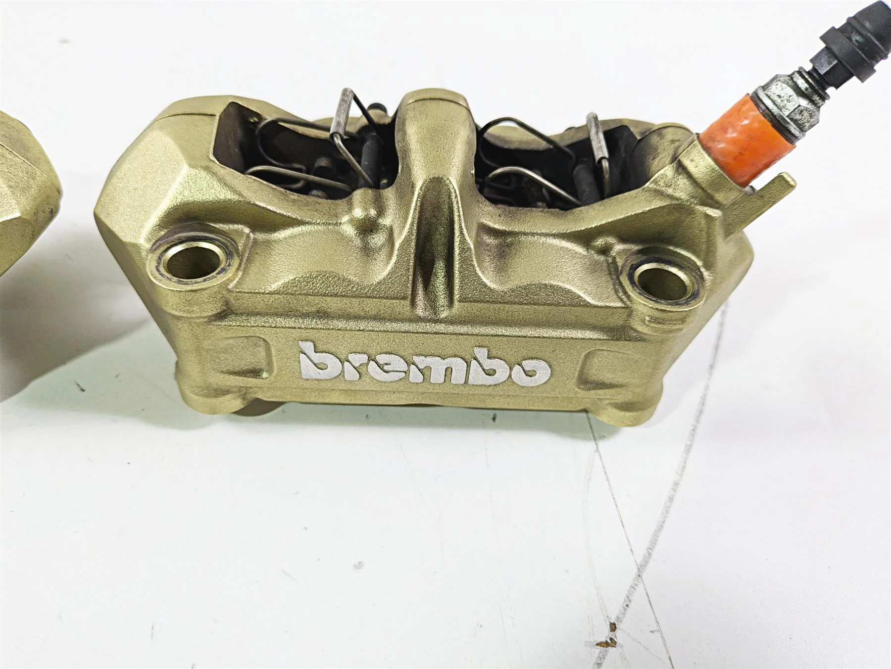 2017 BMW S1000RR K46 Front Brake Calipers Brembo 100mm 34117714783 34117714784 - Image 4