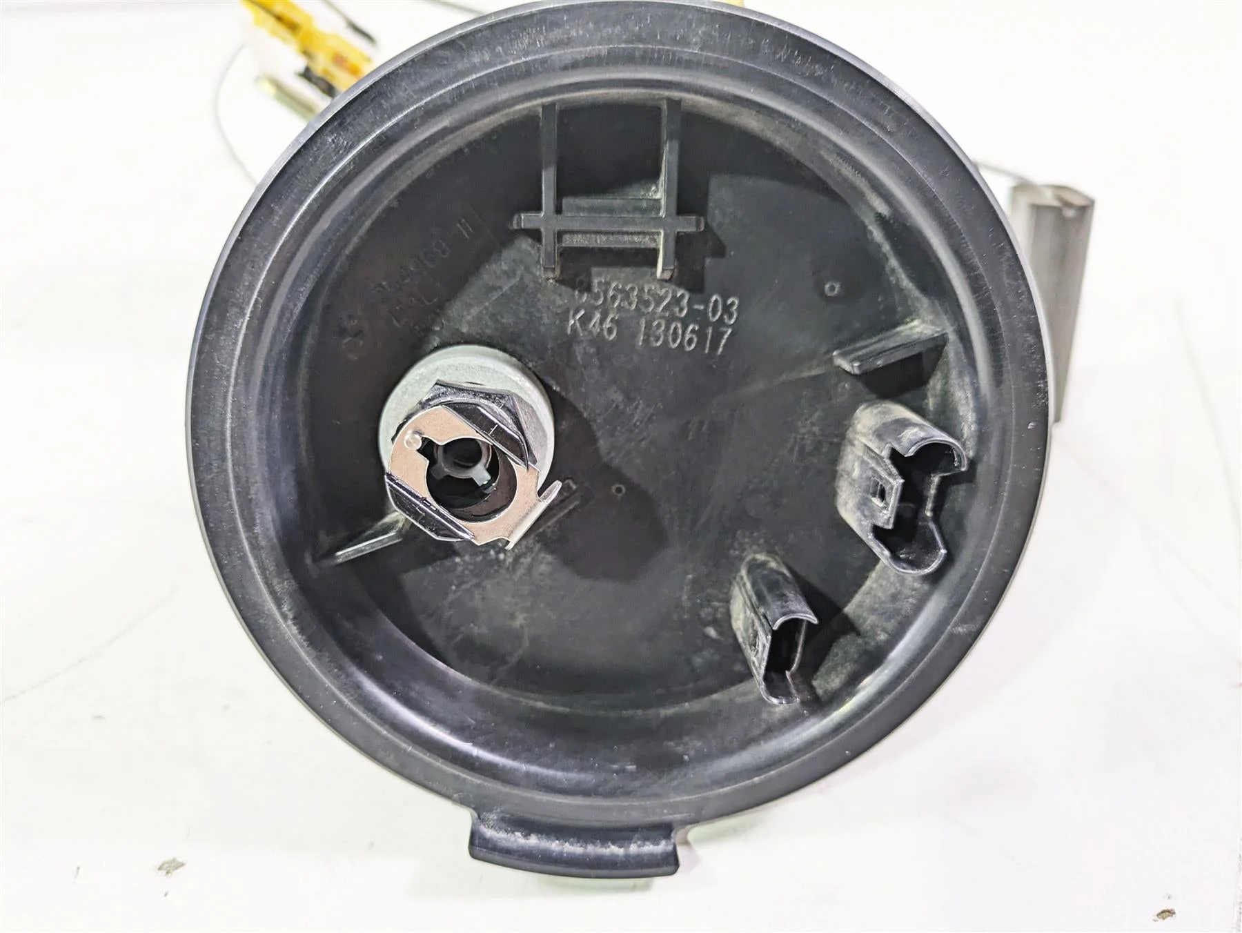 2017 BMW S1000RR K46 Fuel Gas Petrol Pump Assembly 16148563523 16149444766 - Image 6