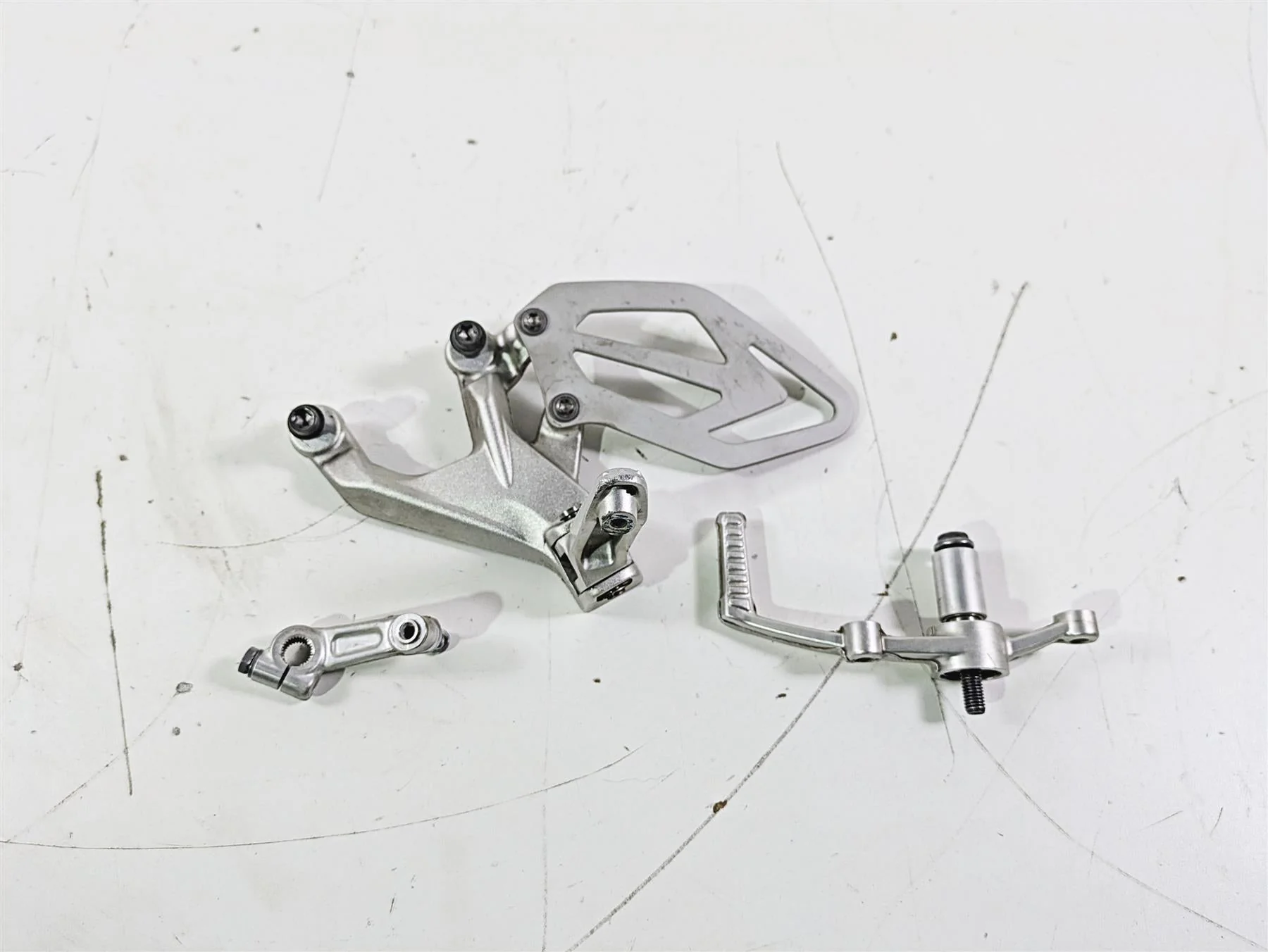 2017 BMW S1000RR K46 Left Foot Peg Set & Shifter Parts 46717728307 - Image 4