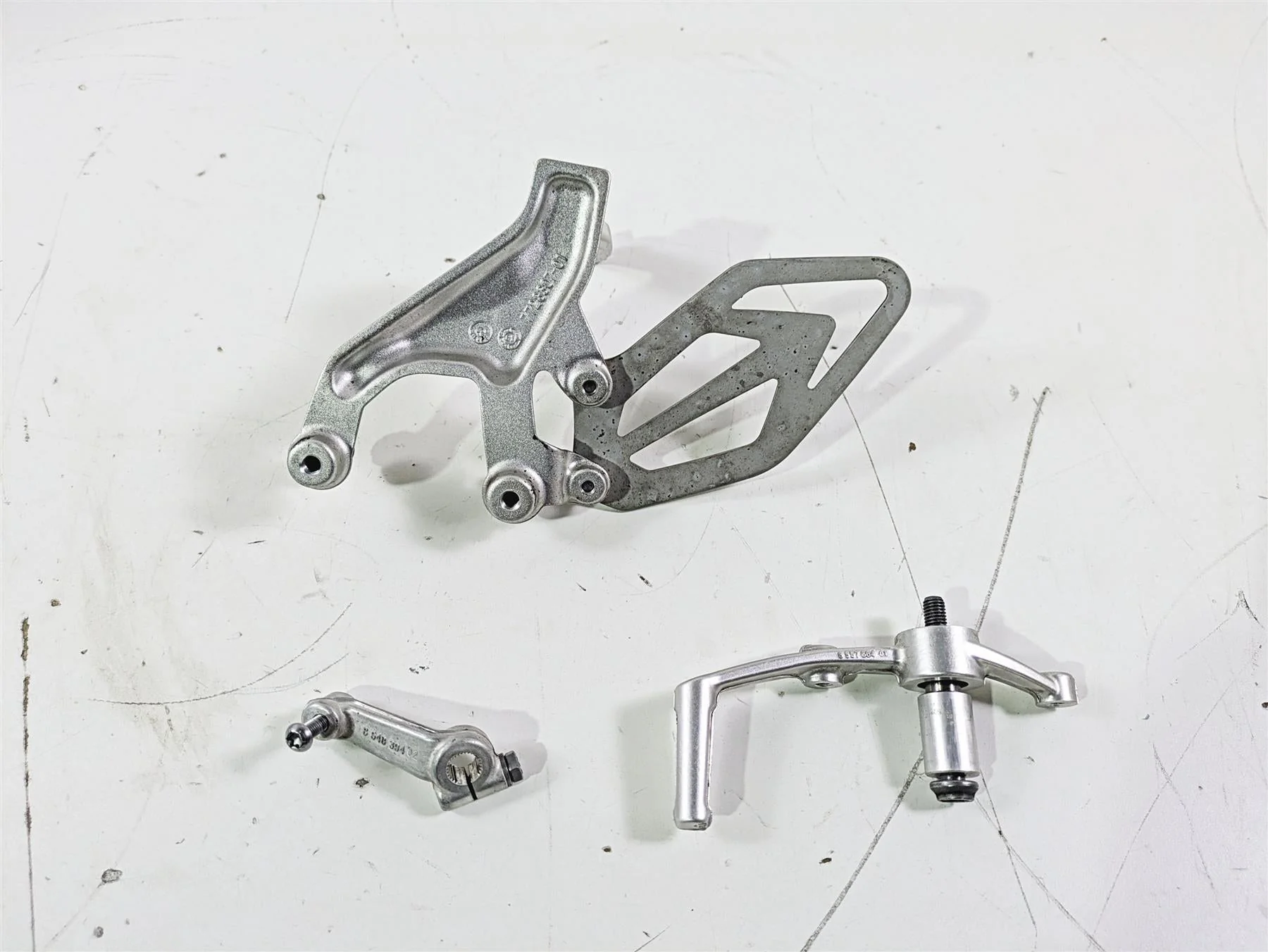 2017 BMW S1000RR K46 Left Foot Peg Set & Shifter Parts 46717728307 - Image 9