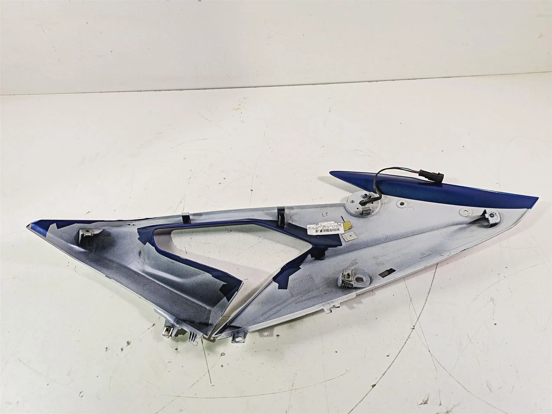 2017 BMW S1000RR K46 Left Main Side Fairing Cover Led Emblem - Read 46638546431 - Image 7
