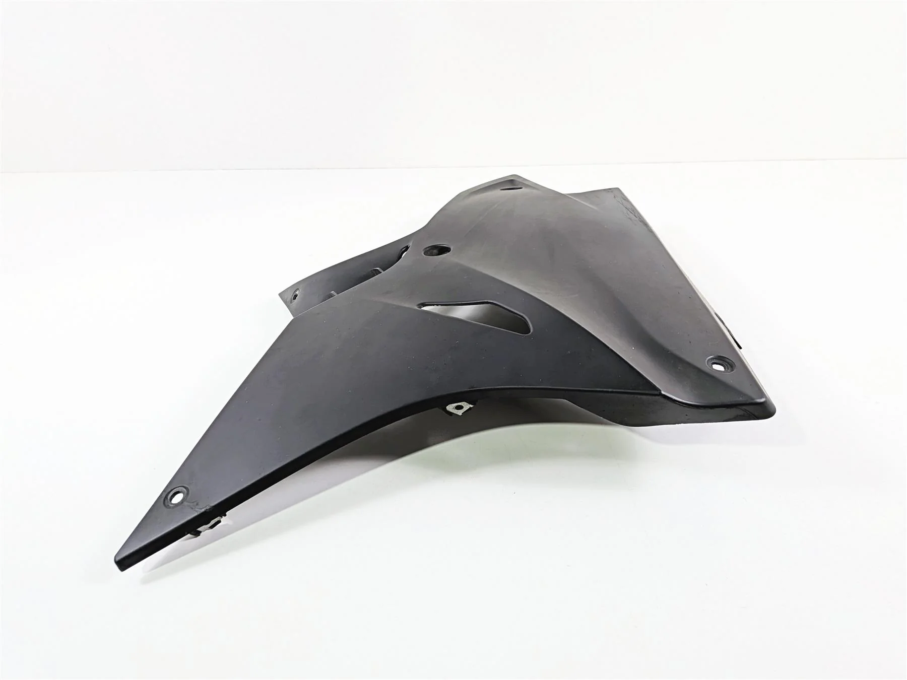 2017 BMW S1000RR K46 Left Oem Stock Belly Fairing Cover 46638563659 - Image 4
