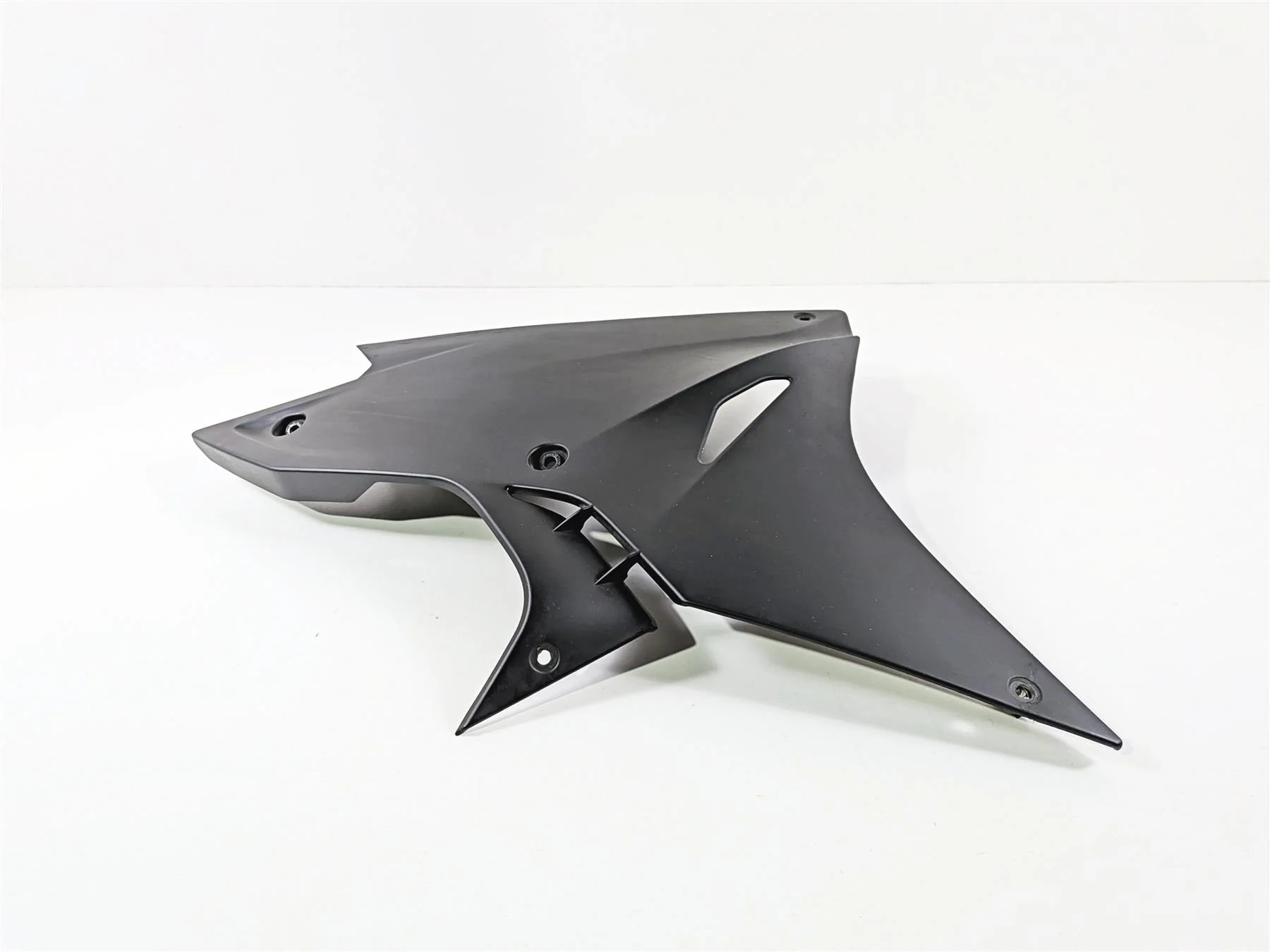 2017 BMW S1000RR K46 Left Oem Stock Belly Fairing Cover 46638563659 - Image 5