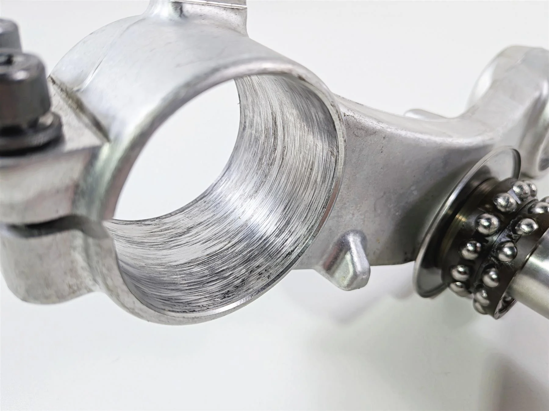2017 BMW S1000RR K46 Lower Triple Tree Steering Clamp 8526936 31428552933 - Image 10