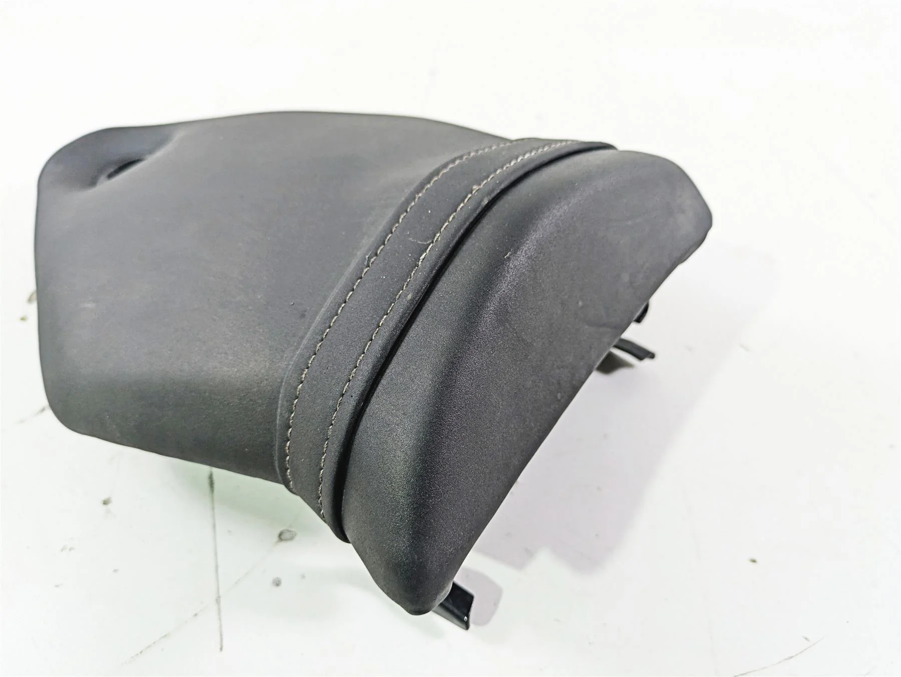 2017 BMW S1000RR K46 Passenger Seat Saddle Pillion 52538534345 - Image 6