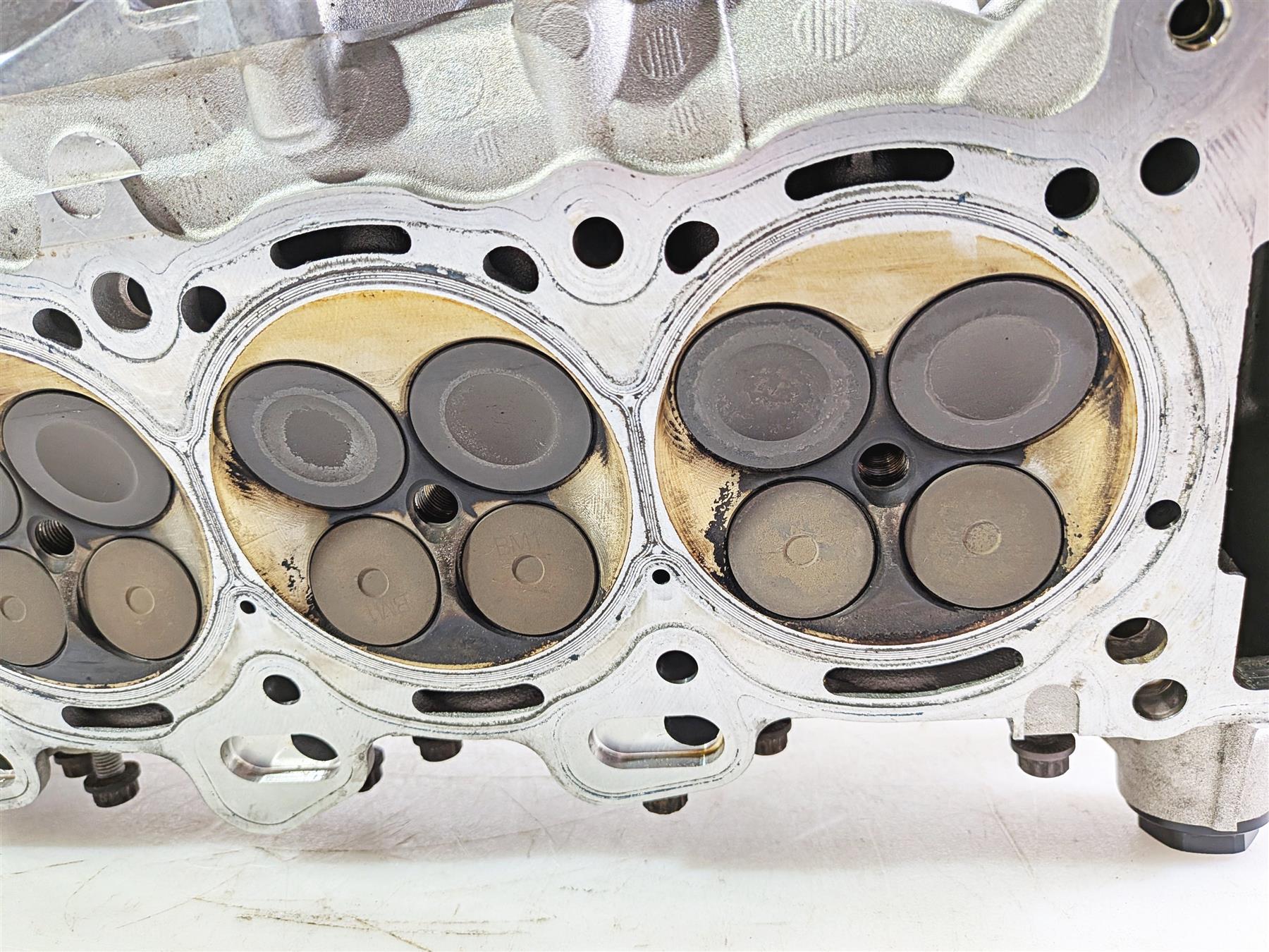2017 BMW S1000RR K46 Ready to Use Engine Cylinder Head Cam Shaft Set 11128557398 - Image 4