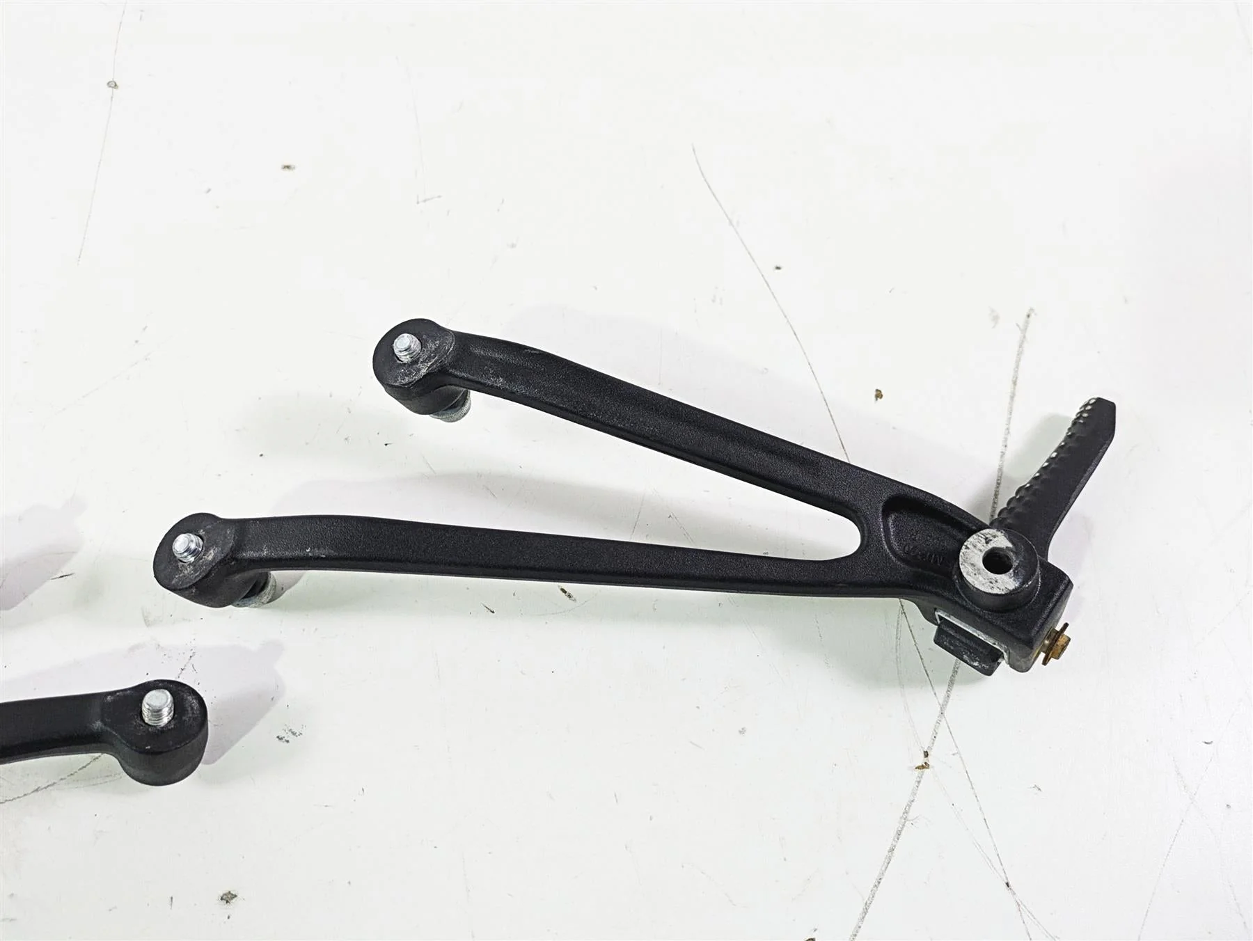 2017 BMW S1000RR K46 Rear Passenger Foot Peg Set 46718521680 46718521681 - Image 9