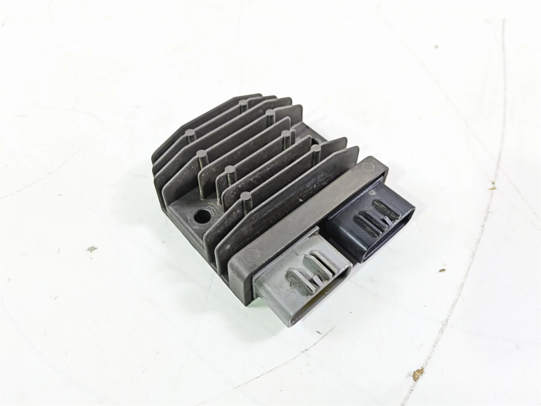 2017 BMW S1000RR K46 Rectifier Voltage Regulator FH020CA 12317718422 - Image 11