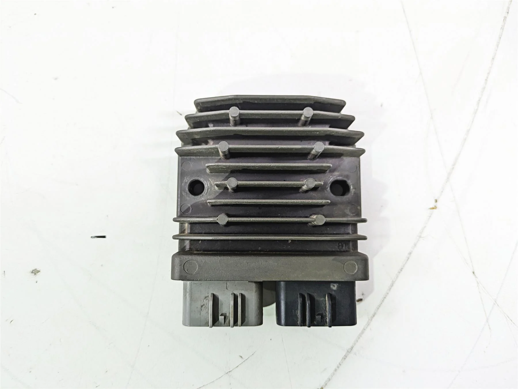 2017 BMW S1000RR K46 Rectifier Voltage Regulator FH020CA 12317718422 - Image 5