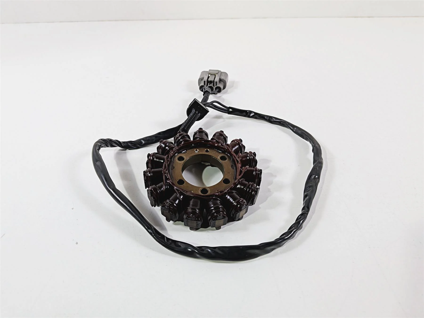 2017 BMW S1000RR K46 Stator Alternator Generator 12317718420 - Image 3