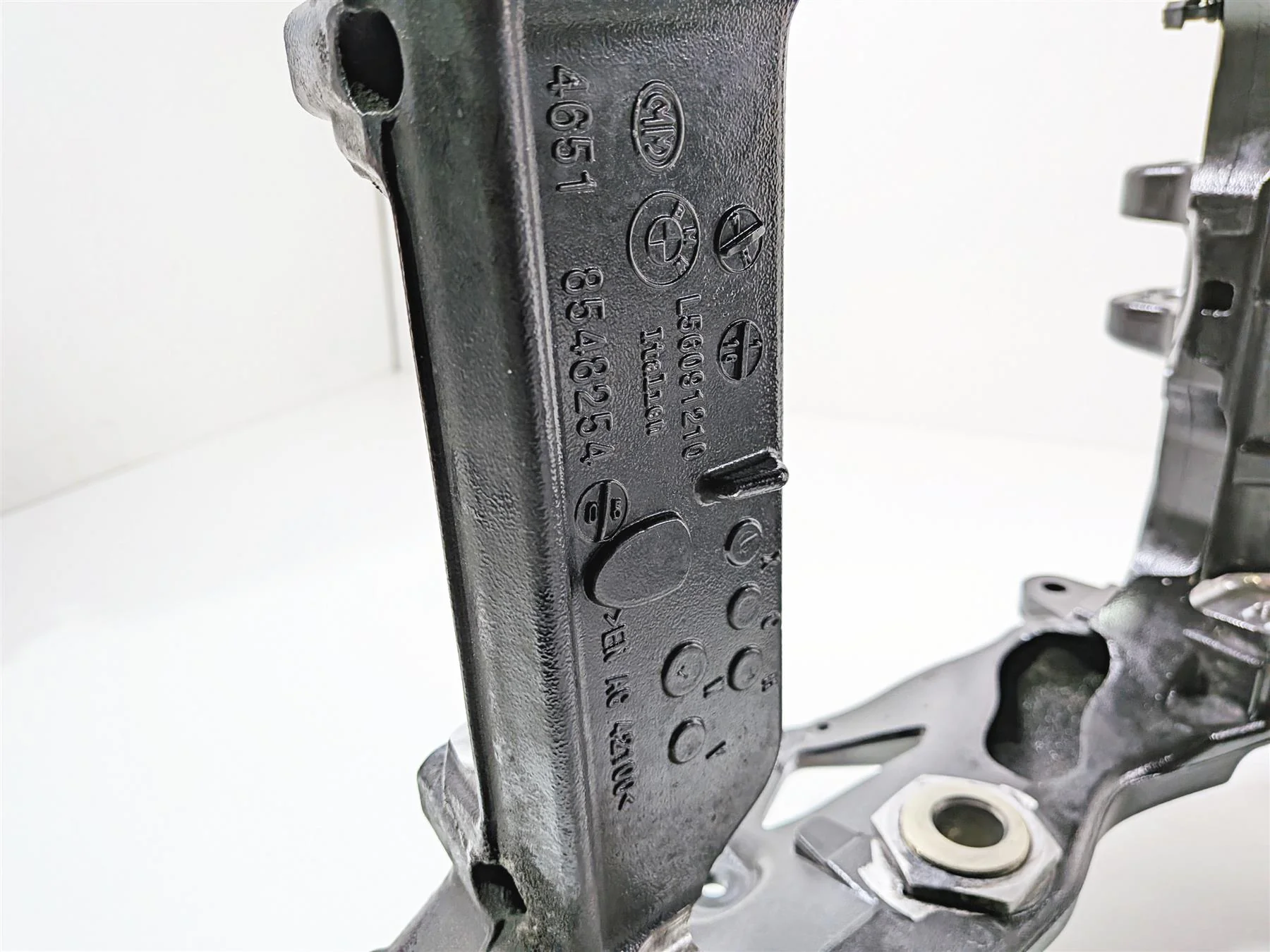 2017 BMW S1000RR K46 Straight Main Frame Chassis -Rash With Texas Salvage Title 46518548260 46518563841 - Image 9
