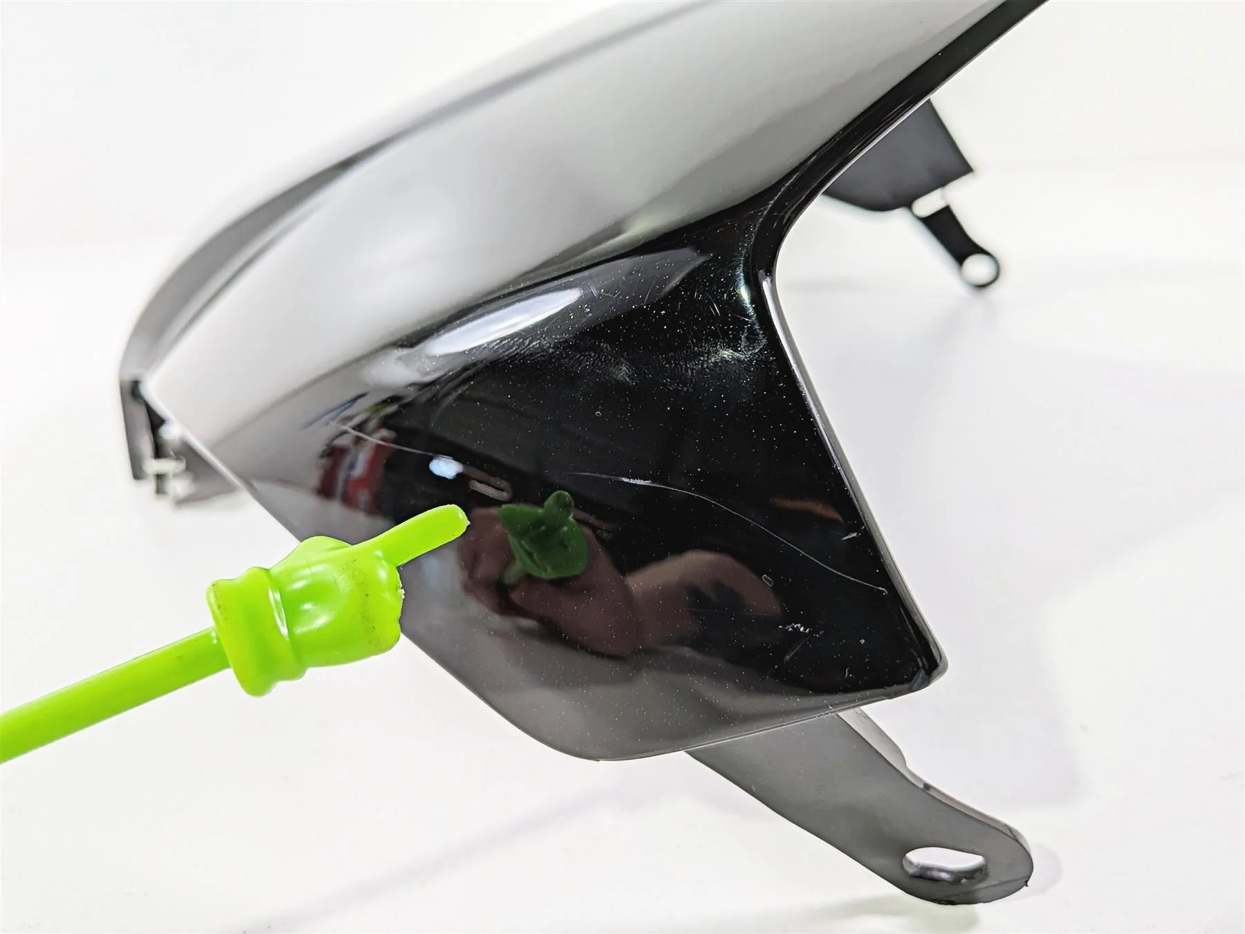 2017 BMW S1000RR K46 Upper Black Storm Fuel Tank Cover Fairing 46638551120 - Image 12