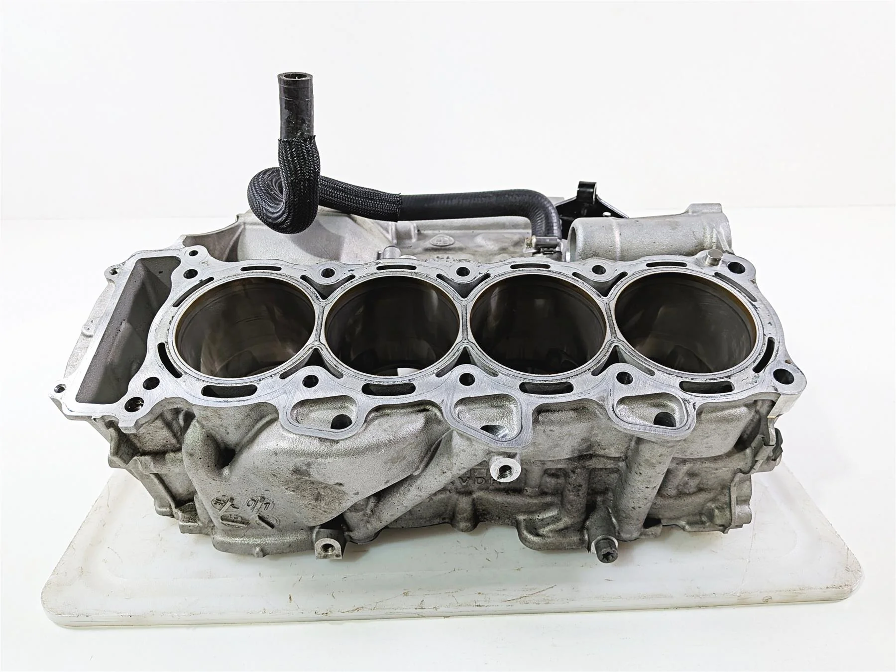 2017 BMW S1000RR K46 Upper Engine Crank Case Cylinder Jugs 11008561534