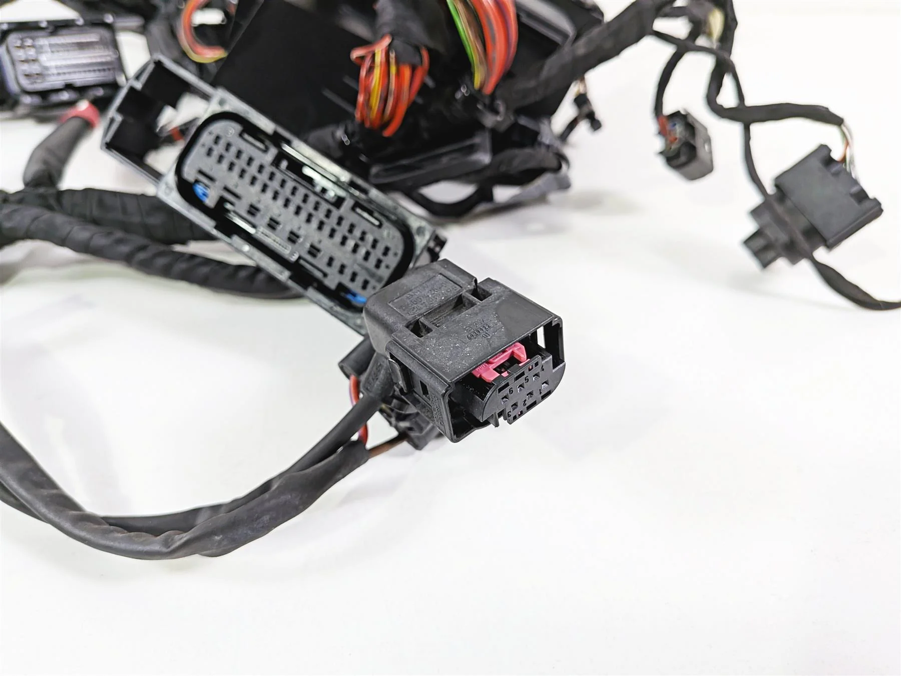 2017 BMW S1000RR K46 Wiring Harness & Engine Harness 12518556757 DDC 61118556087 - Image 5