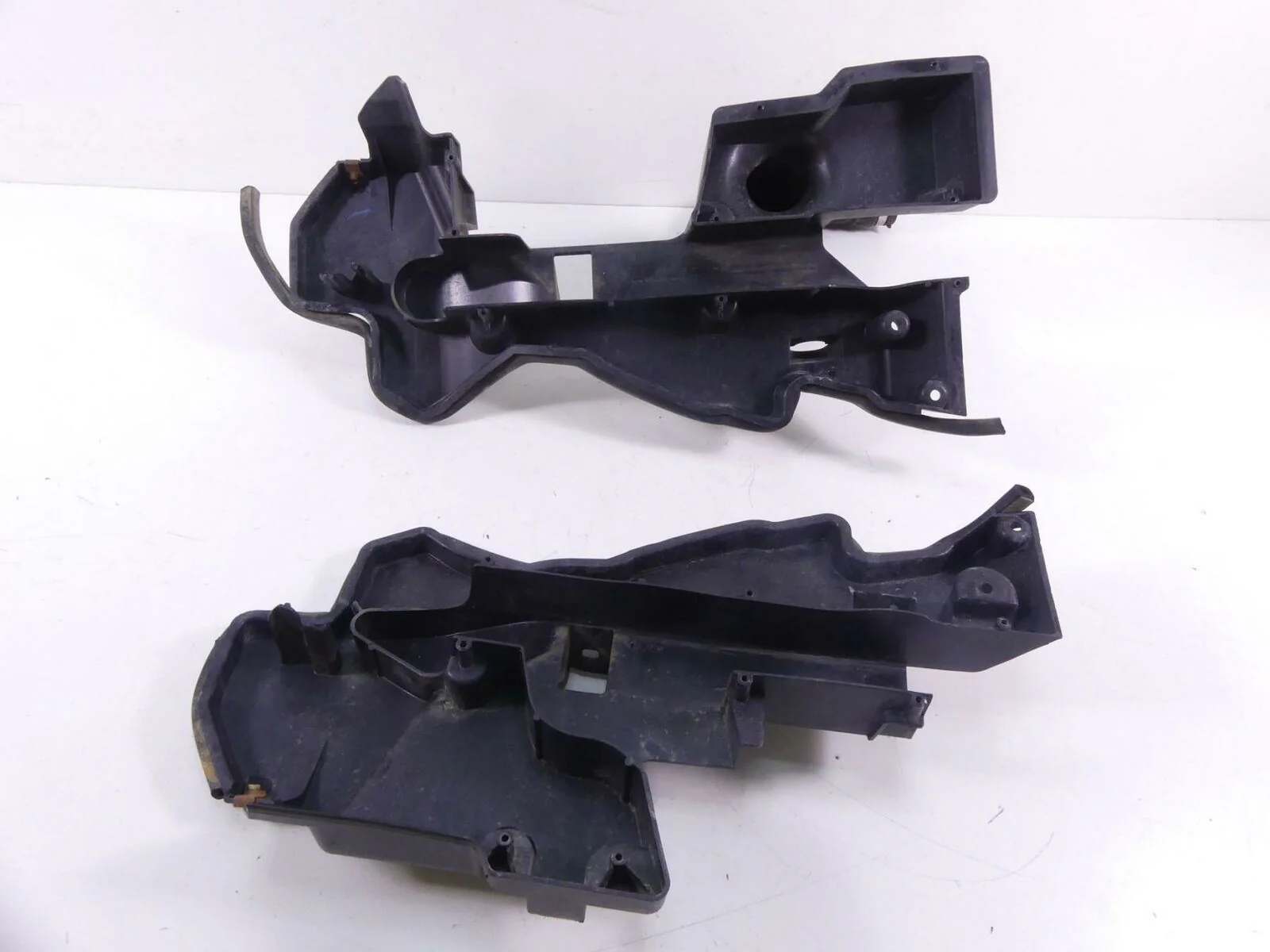 2017 Can Am Maverick 1000R DPS Air Breather Filter Tube Parts 707900562 - Image 5