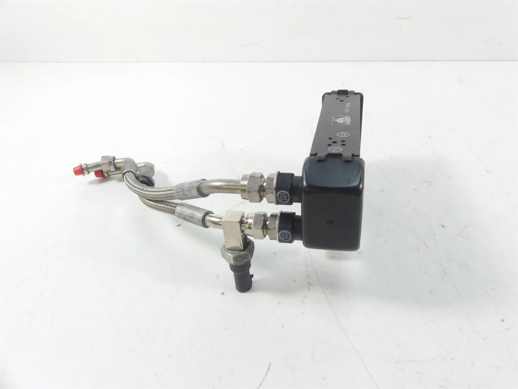 2017 Ducati Hypermotard 939 Alexon Oil Cooler Radiator + Lines 54841091A - Image 4