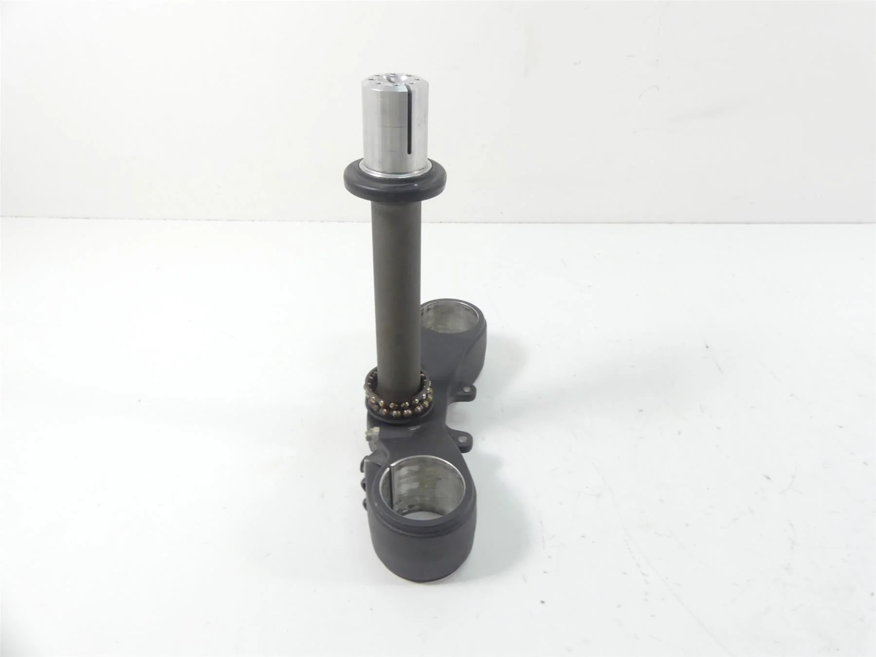2017 Ducati Hypermotard 939 Lower Triple Tree Steering Yoke 54mm - Read 34220772 - Image 2