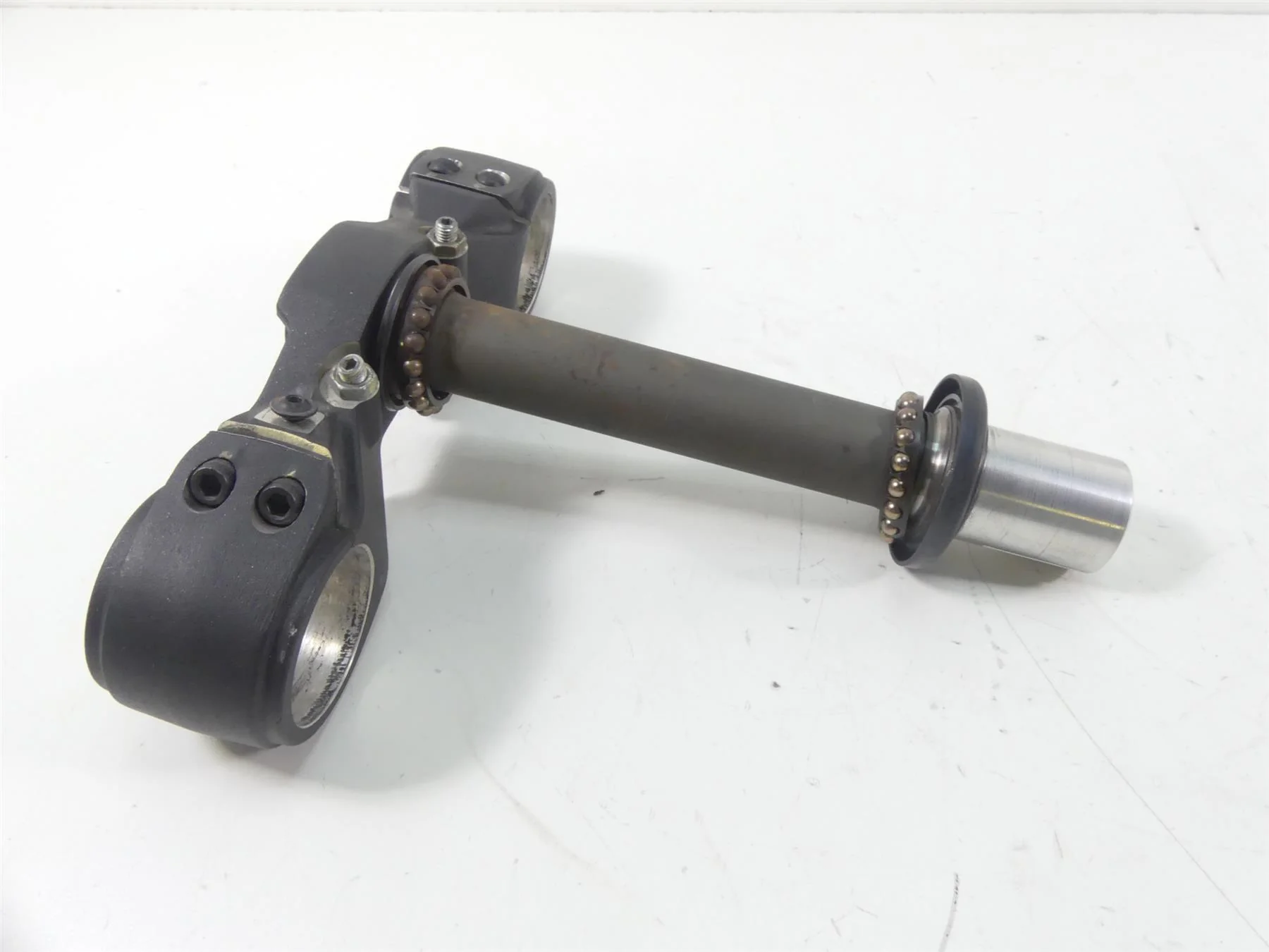 2017 Ducati Hypermotard 939 Lower Triple Tree Steering Yoke 54mm - Read 34220772 - Image 5