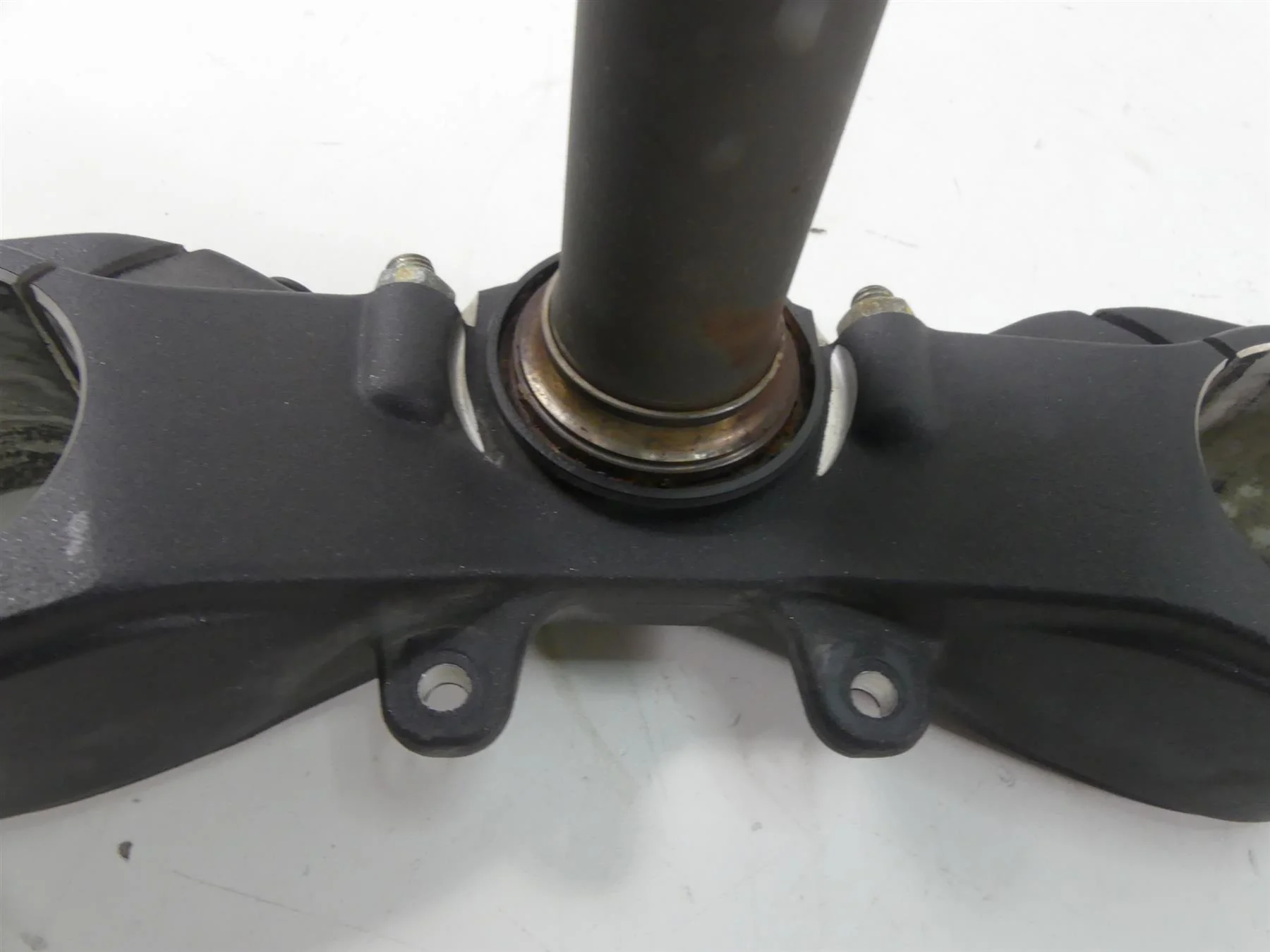 2017 Ducati Hypermotard 939 Lower Triple Tree Steering Yoke 54mm - Read 34220772 - Image 6