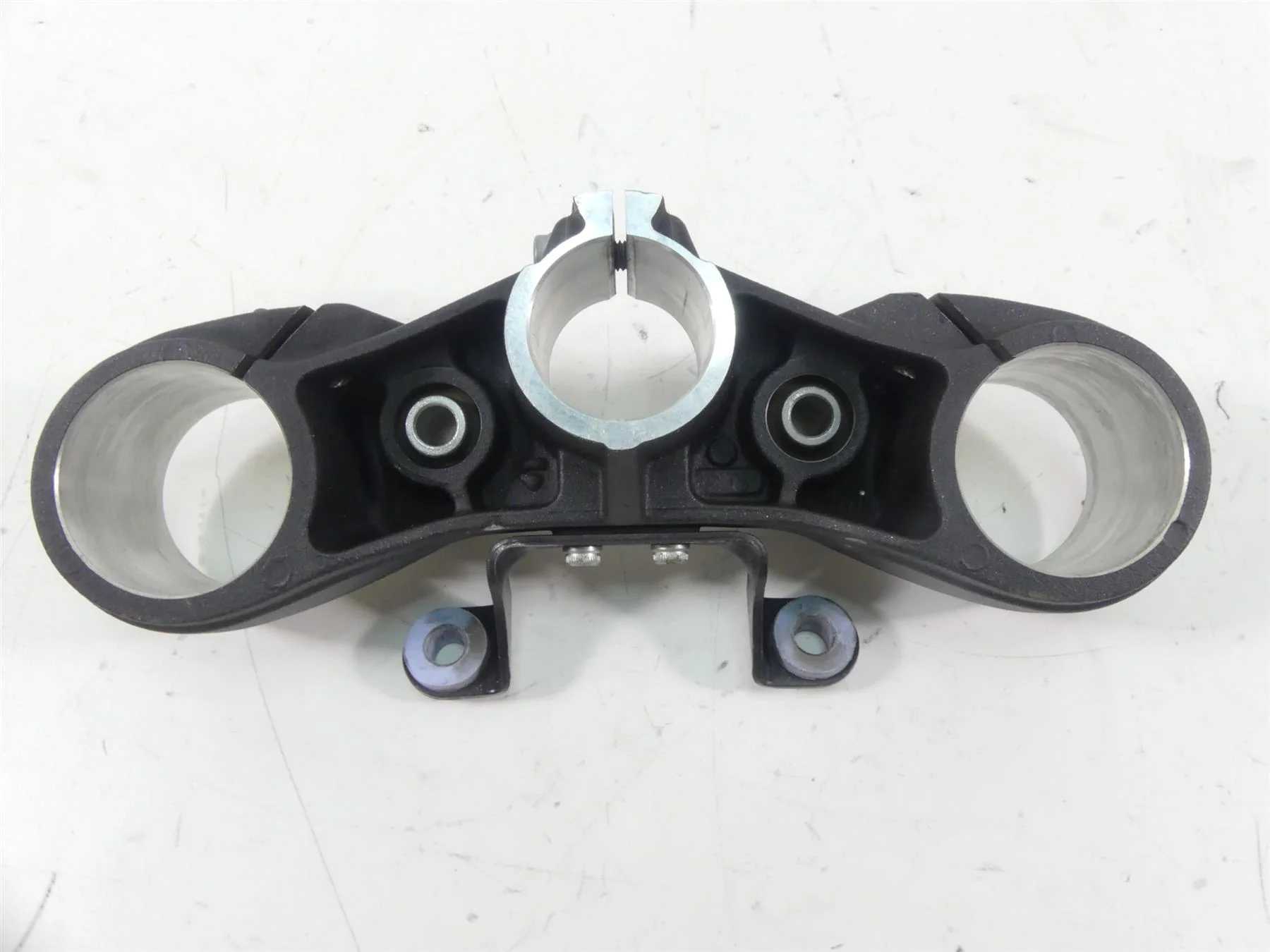 2017 Ducati Hypermotard 939 Upper Triple Tree Steering Clamp 53mm 34110982AA - Image 5