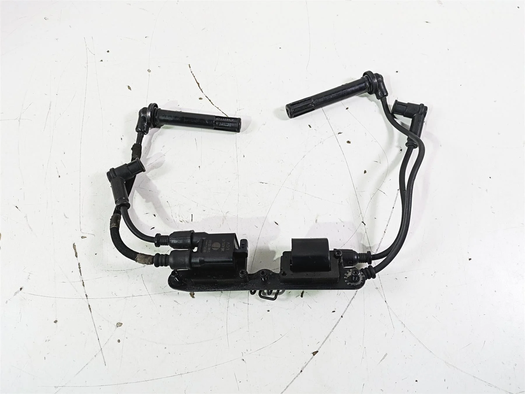 2017 Ducati Monster 1200 S Beru Ignition Coils Wires Plugs & Bracket 38040101C - Image 4